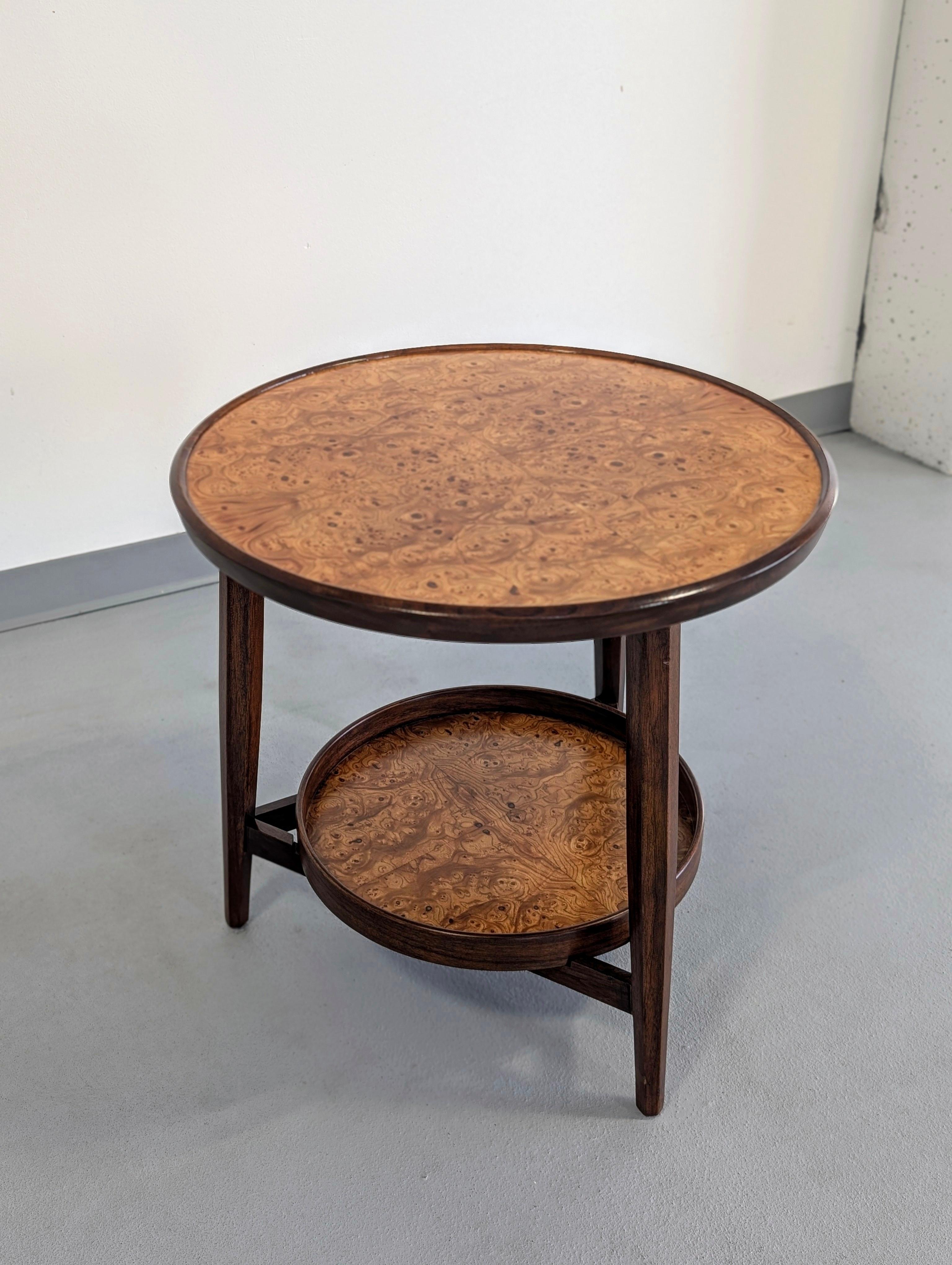 Table en orme et noyer avec plateau pour Dunbar Edward Wormley en vente 2
