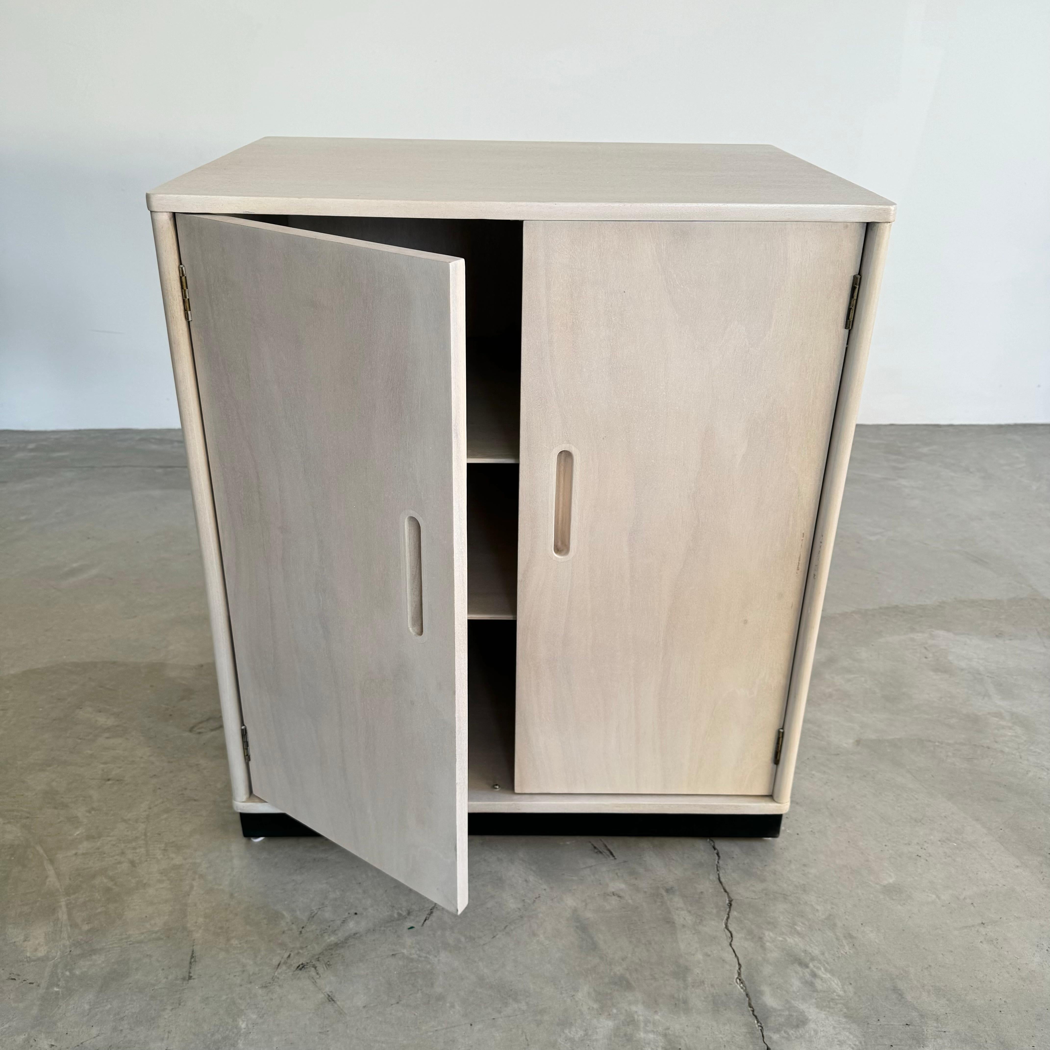 Armadio in Oak Oak di Edward Wormley per Dunbar, anni '50 USA in vendita 5
