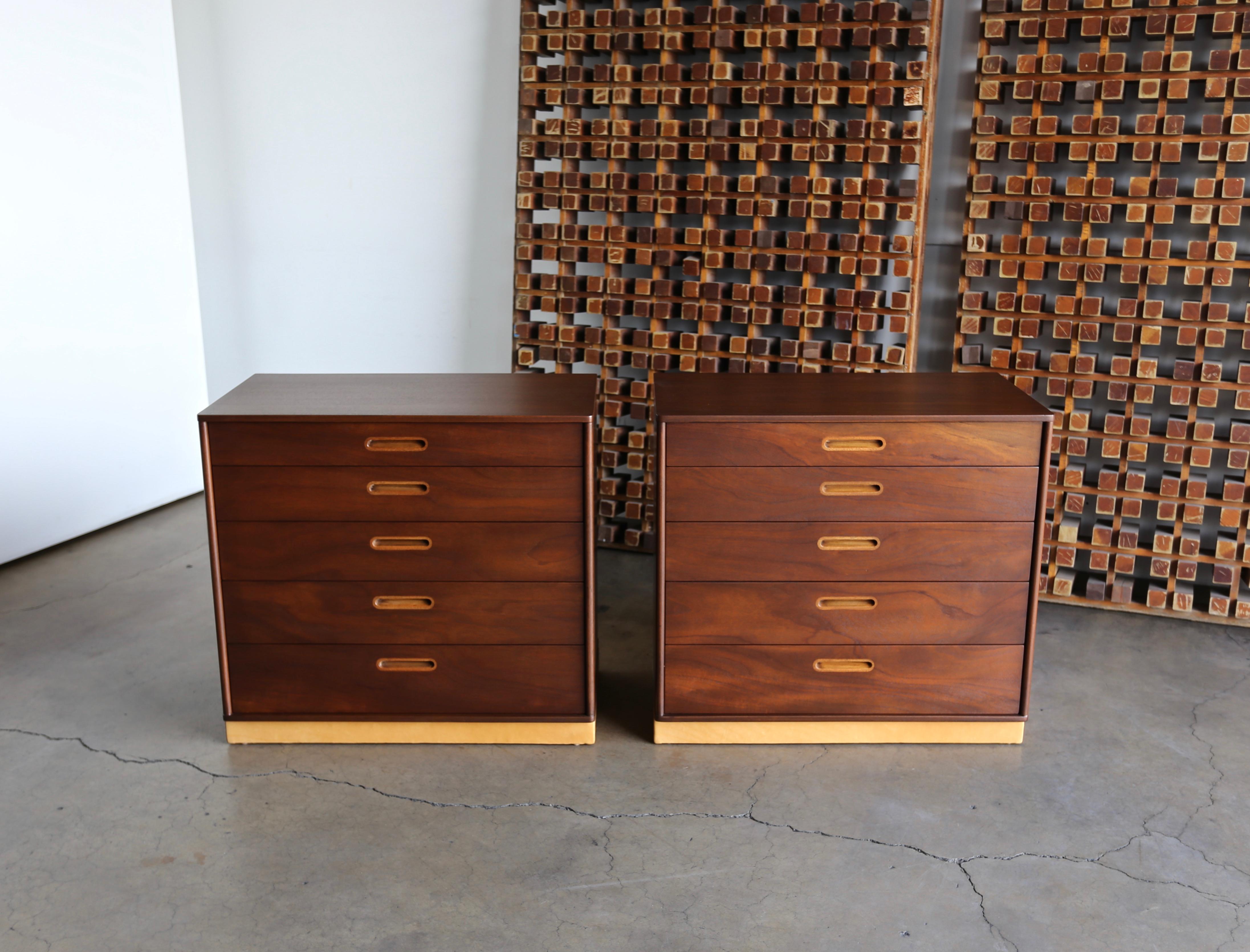 Edward Wormley Chest for Dunbar circa 1955 2