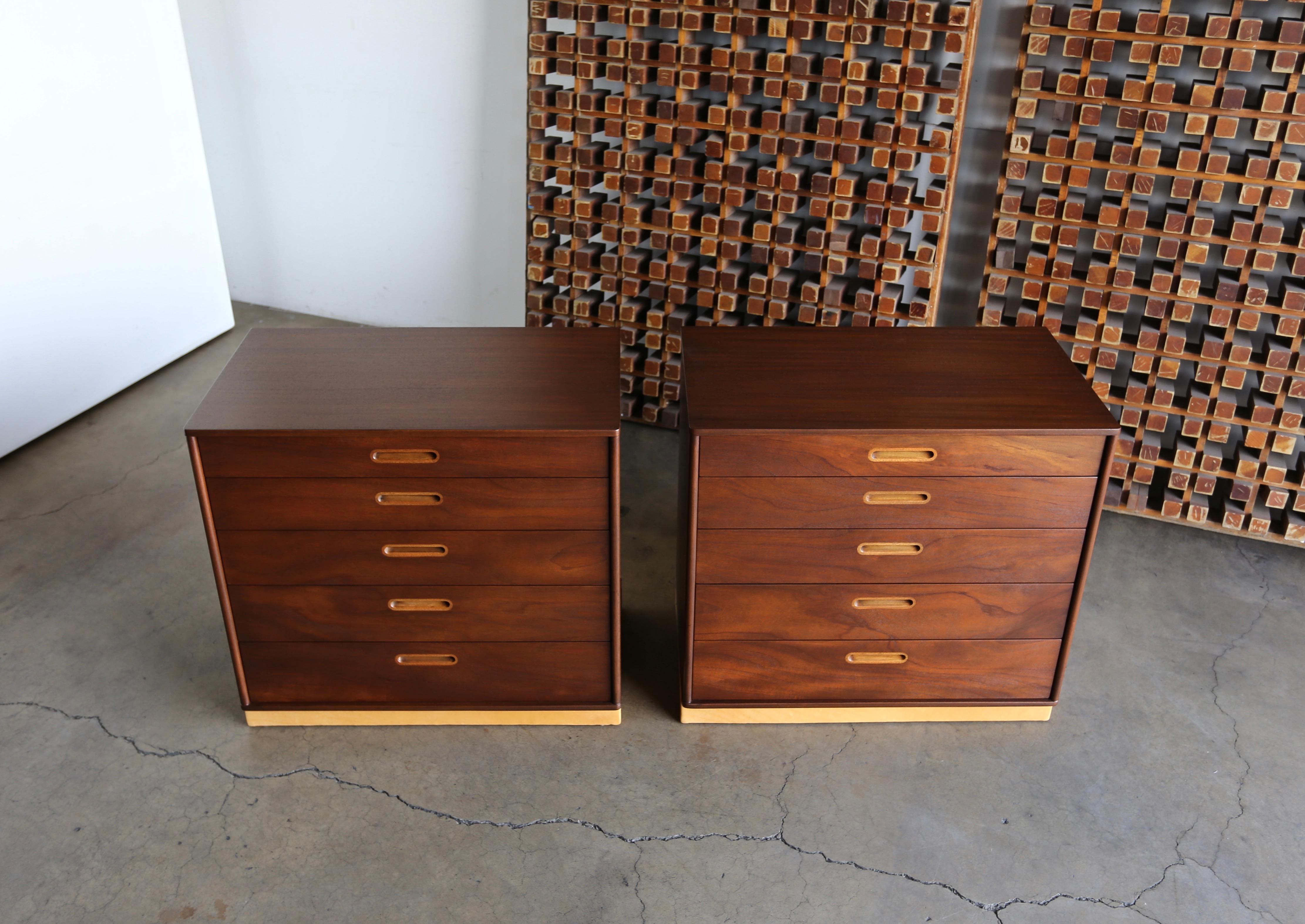 American Edward Wormley Chest for Dunbar circa 1955