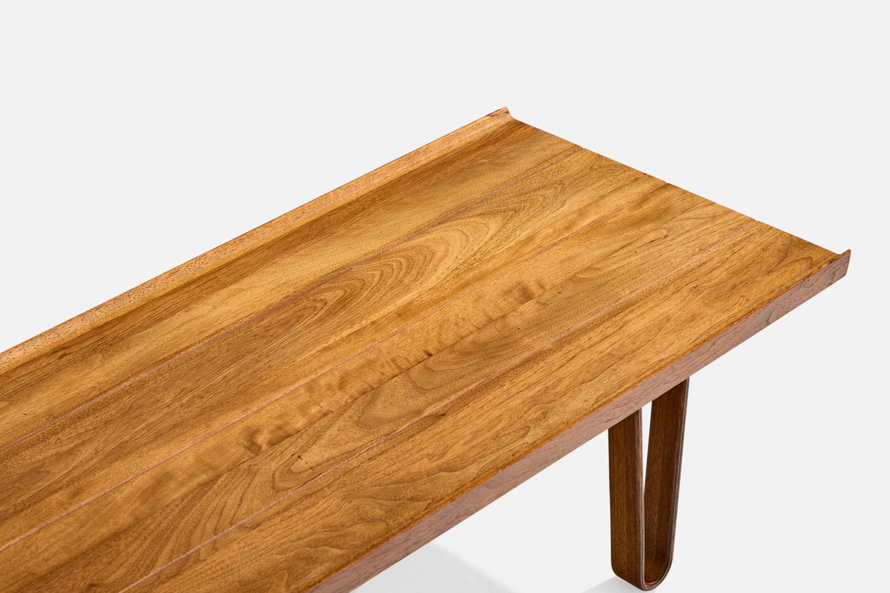 Edward Wormley, Coffee Table, Walnut, USA, 1950s In Good Condition For Sale In High Point, NC