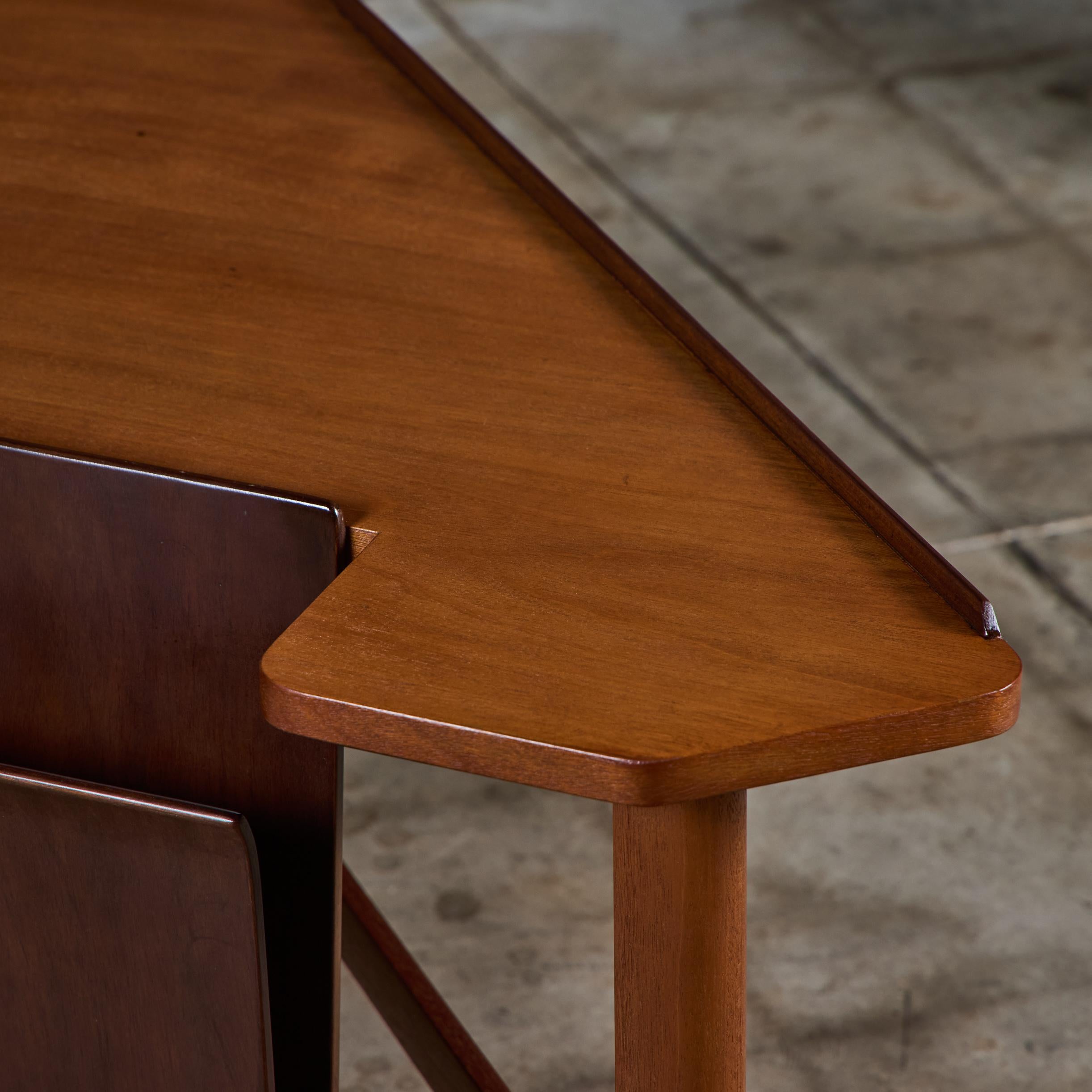 Edward Wormley Corner Magazine Table for Dunbar For Sale 4
