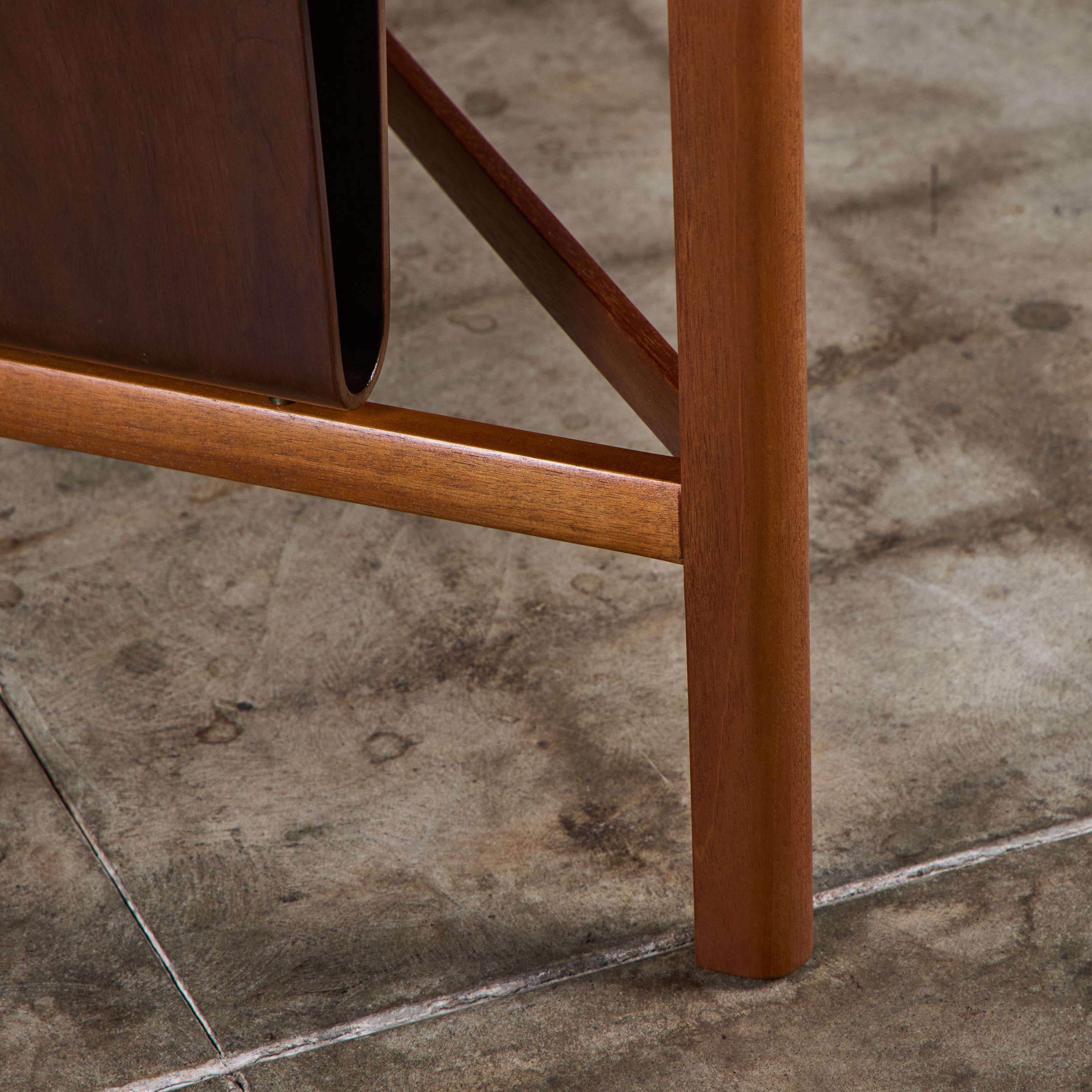 Edward Wormley Corner Magazine Table for Dunbar For Sale 7