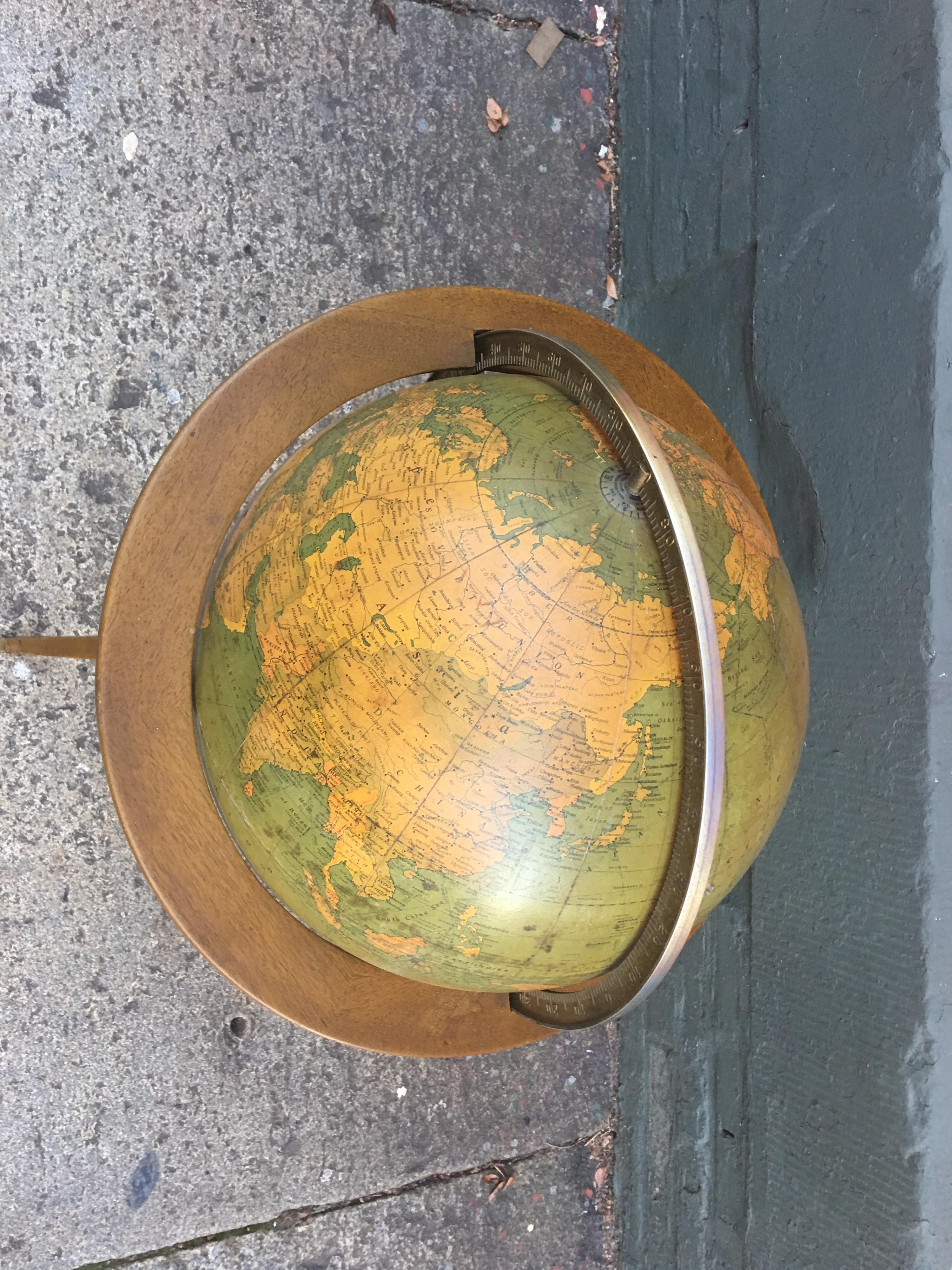 Edward Wormley “Cosmopolitan” Rand McNally World Globe In Good Condition In Philadelphia, PA