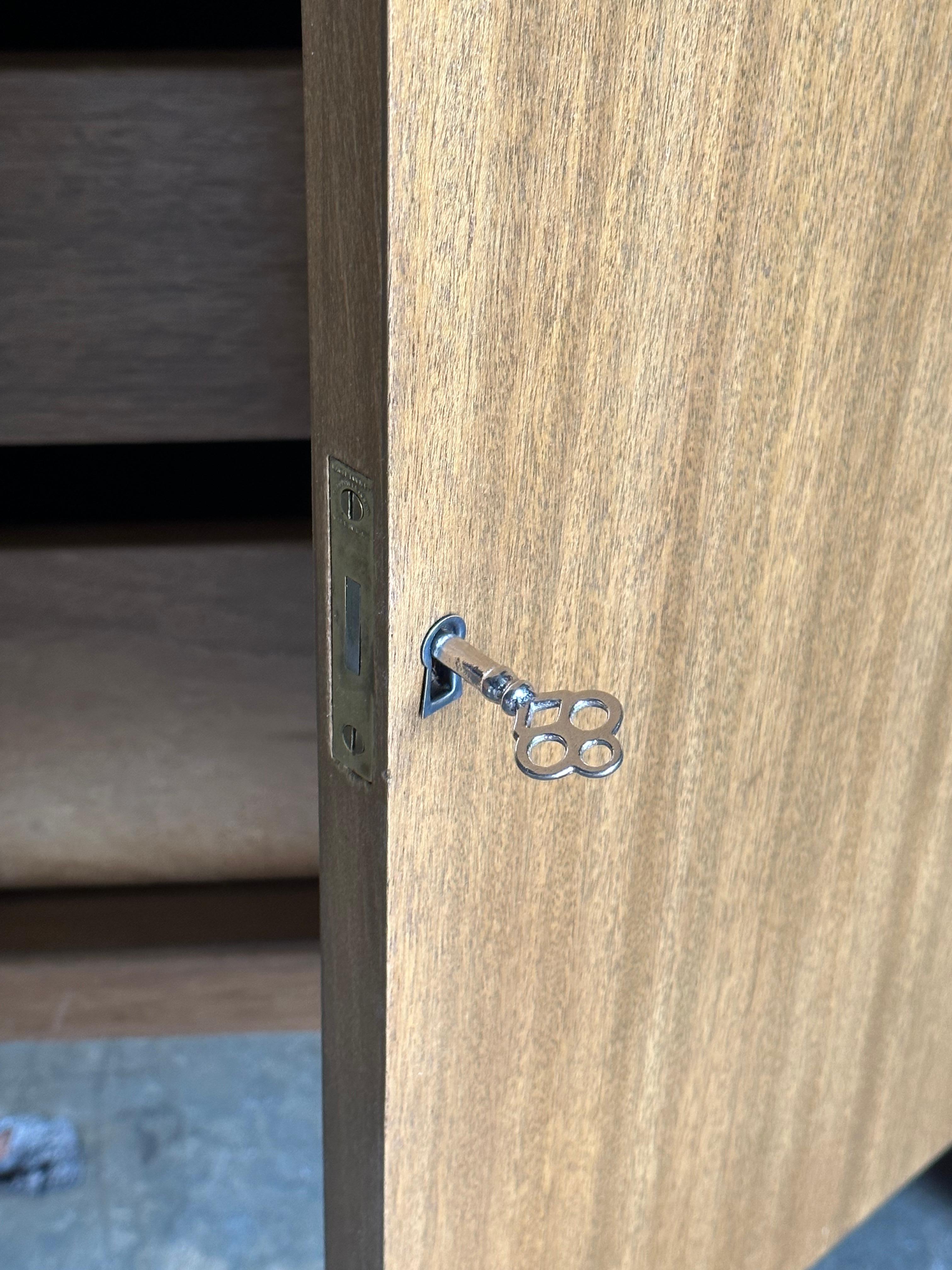 Edward Wormley Credenza/ Sideboard for Dunbar, 1940s 3