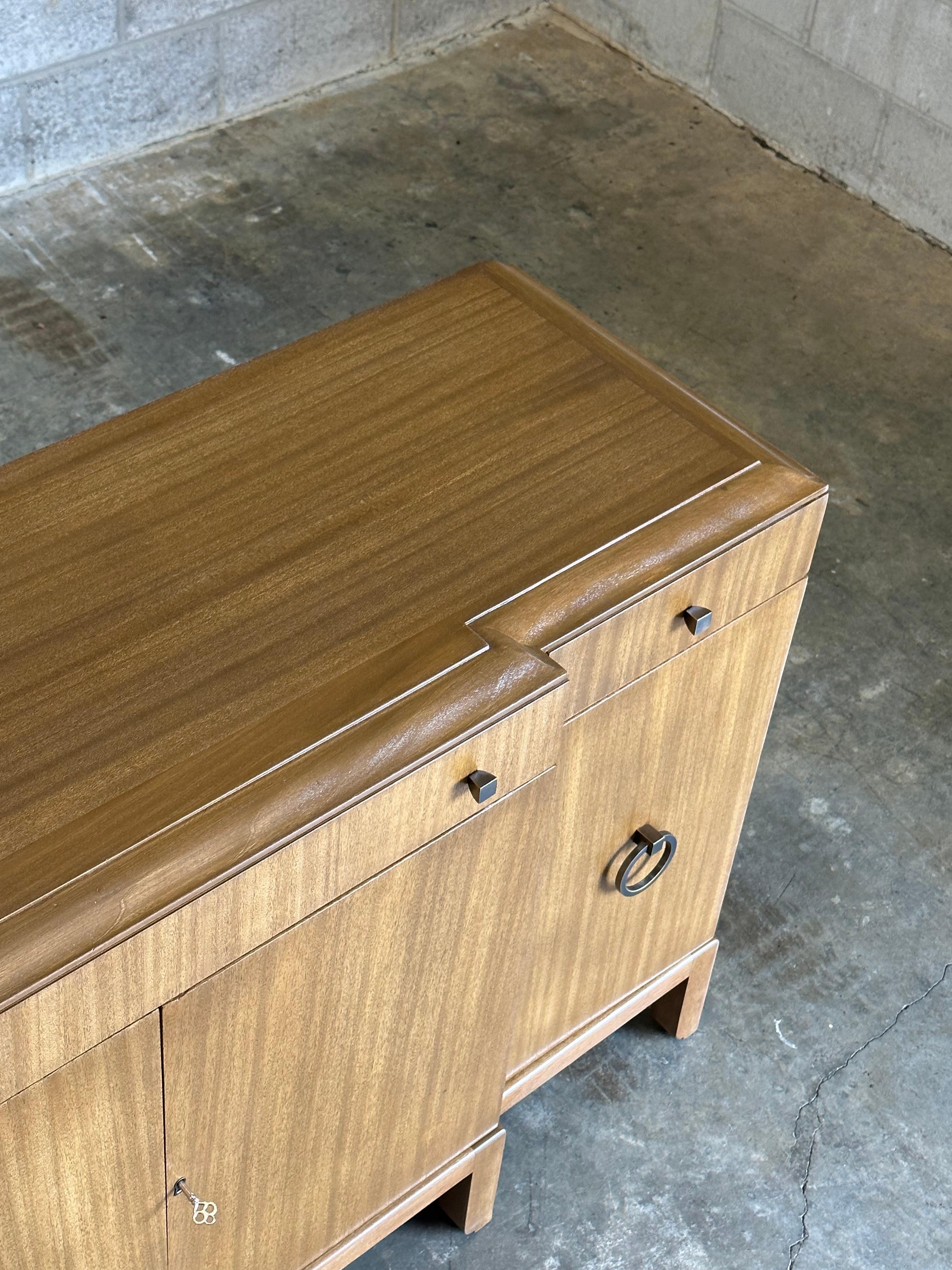 Edward Wormley Credenza/ Sideboard for Dunbar, 1940s For Sale 5
