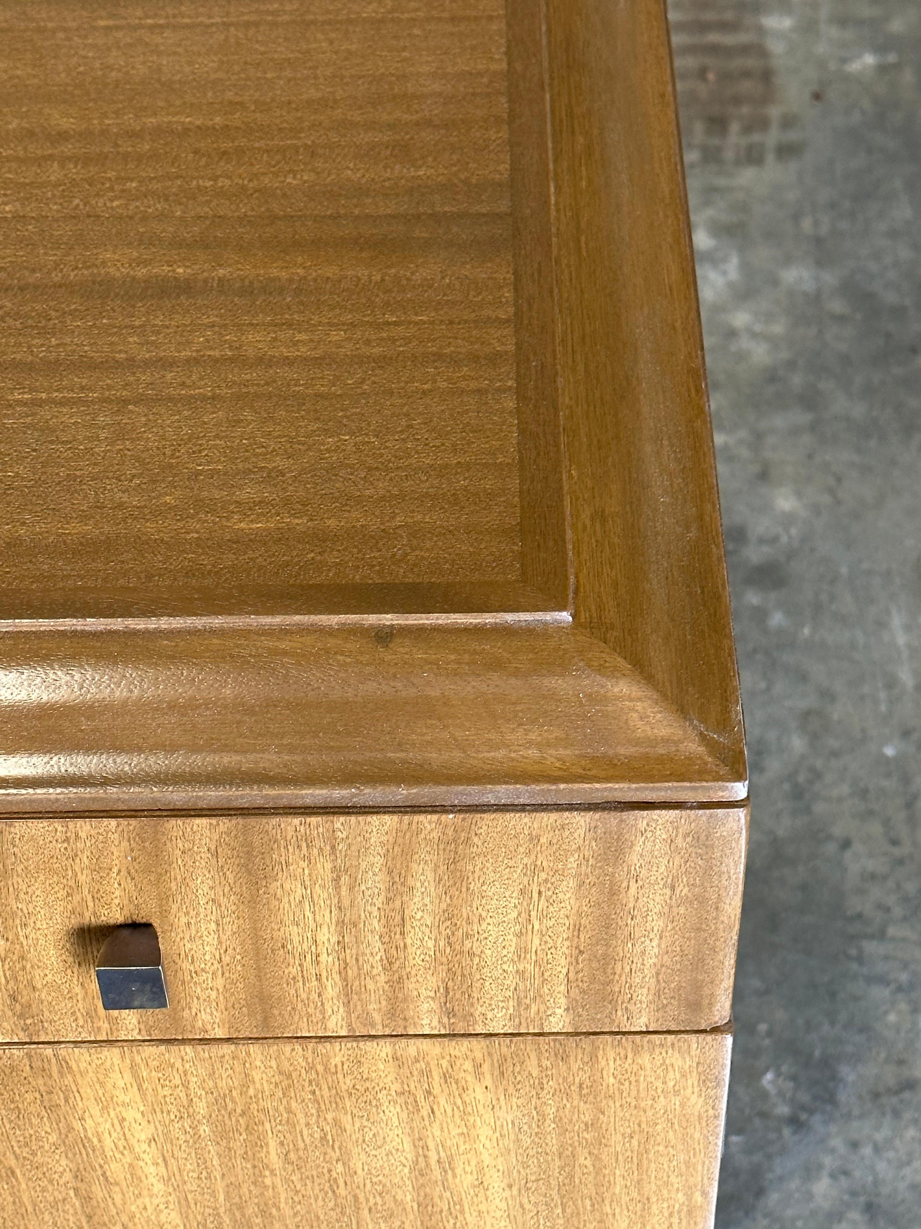 Edward Wormley Credenza/ Sideboard for Dunbar, 1940s For Sale 11