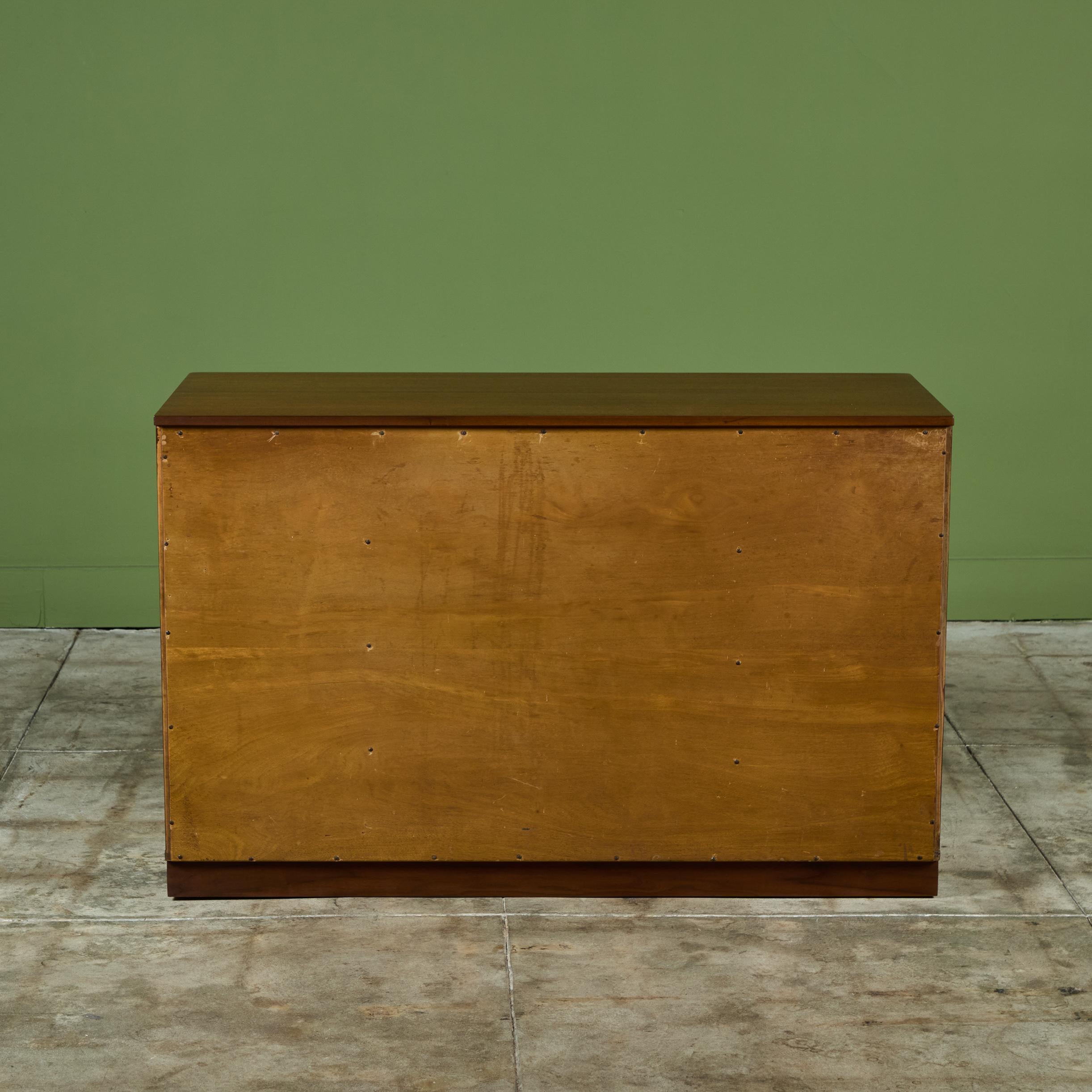 Edward Wormley Credenza with Rippled Cabinets for Dunbar For Sale 5