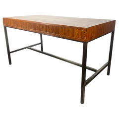 Bureau Edward Wormley en bois de rose pour Dunbar