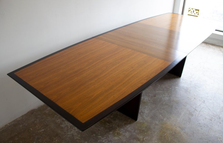 American Edward Wormley Dining Table for Dunbar Model 5965 Special Order Walnut Top 1950s For Sale