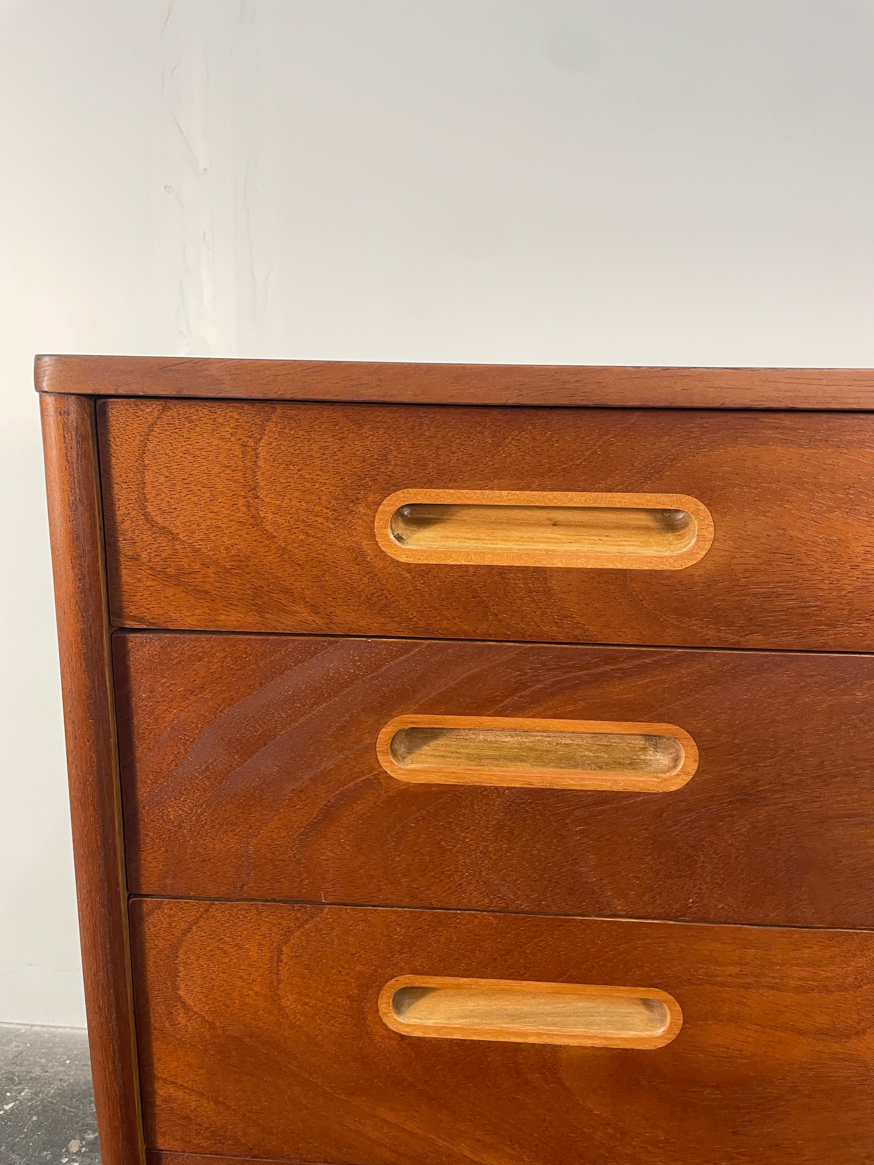 Mid-Century Modern Edward Wormley Dresser in Mahogany and Leather for Dunbar For Sale