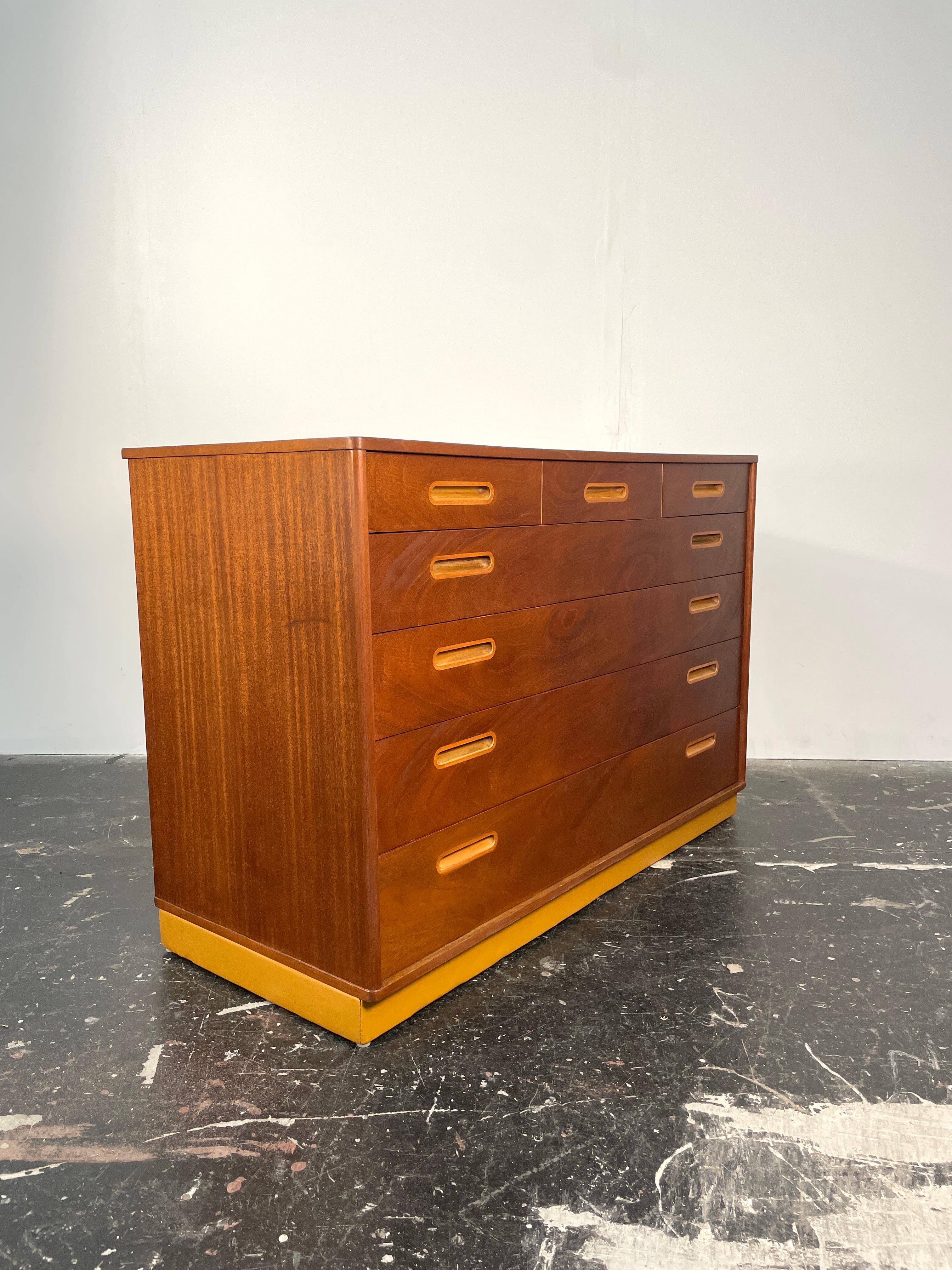 Mid-20th Century Edward Wormley Dresser in Mahogany and Leather for Dunbar For Sale