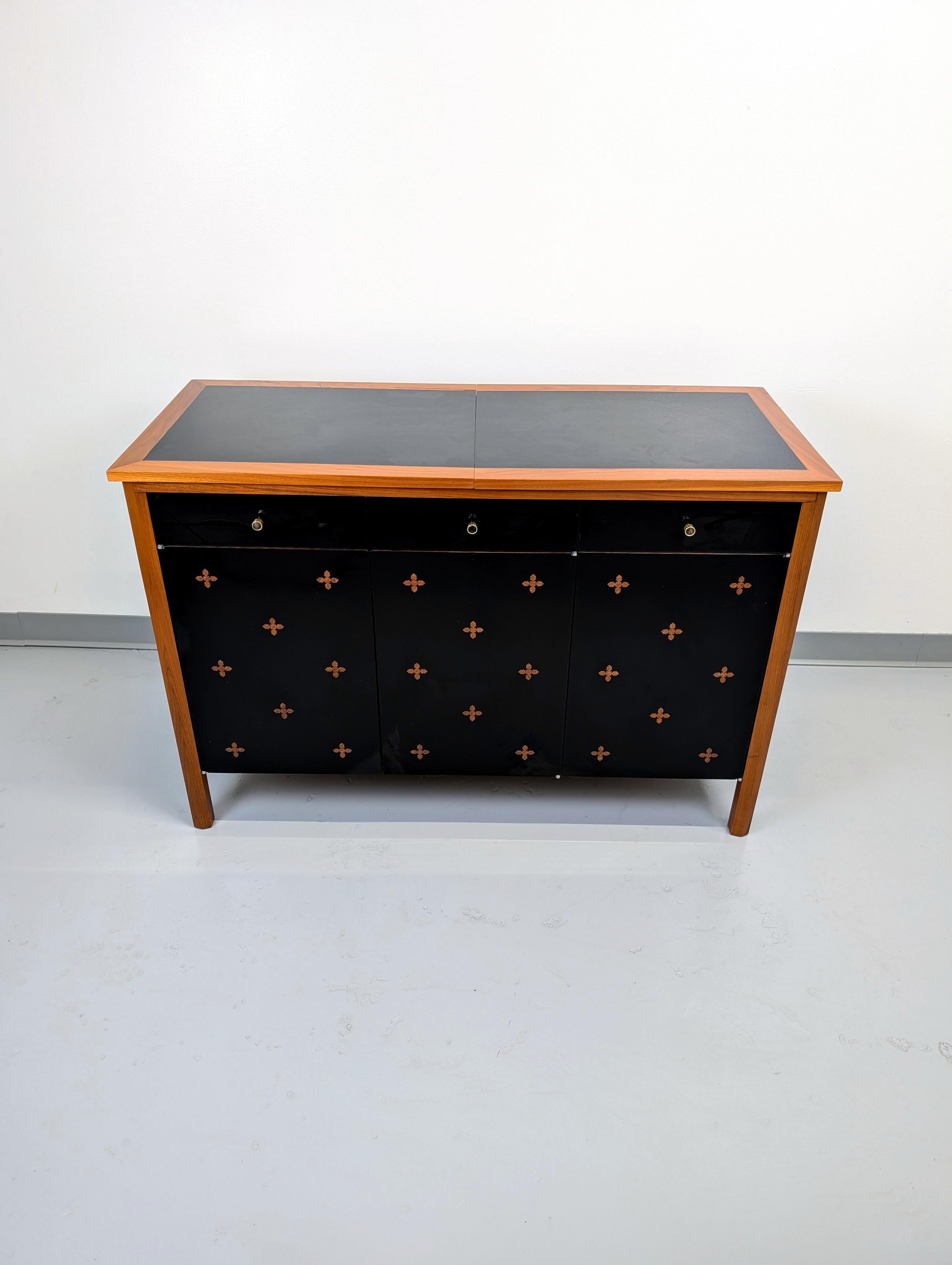 Edward Wormley Dunbar Bar Cabinet For Sale 4
