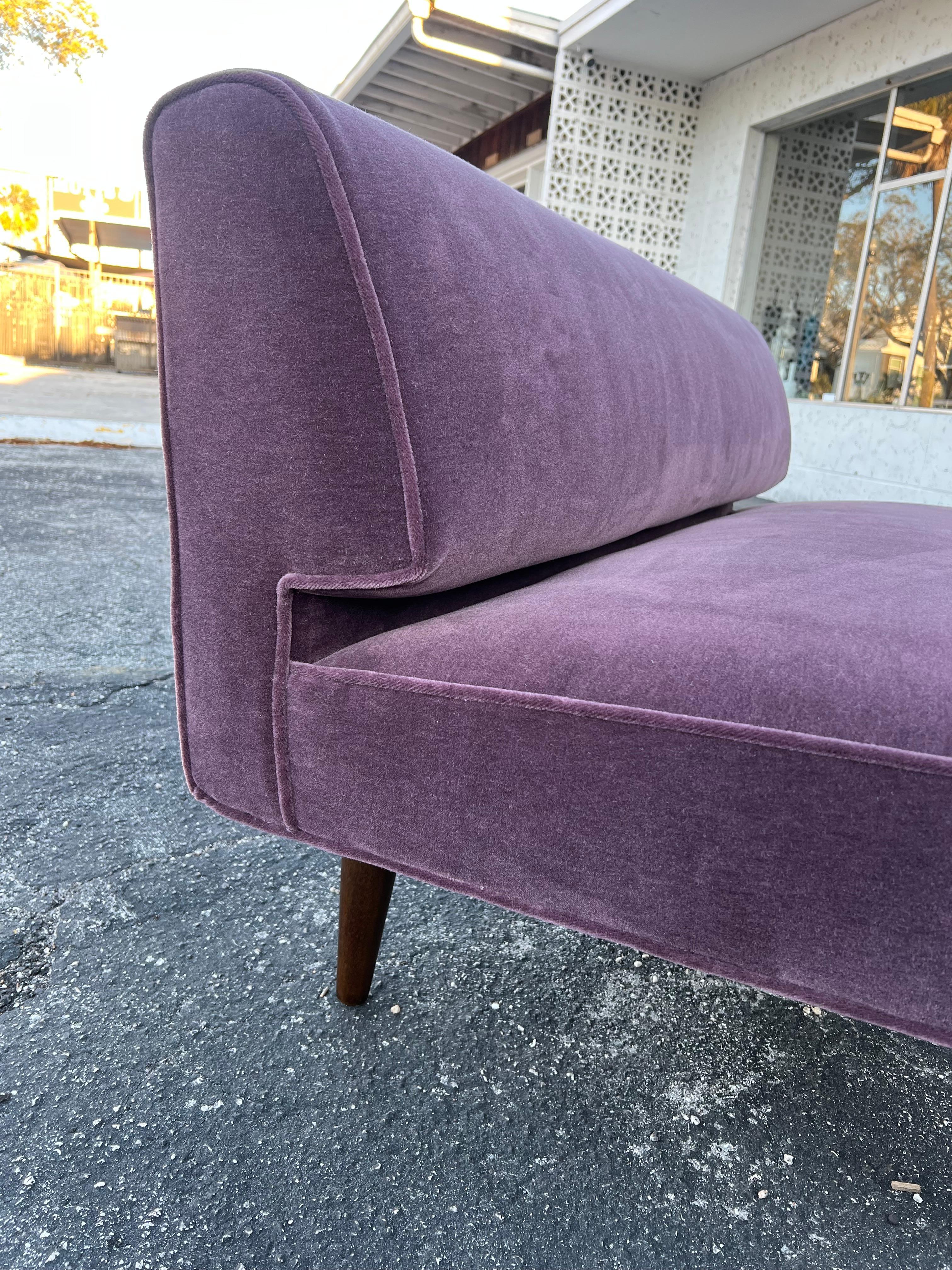 Edward Wormley Dunbar Channel Back Settee, 1940 ca. in vendita 4