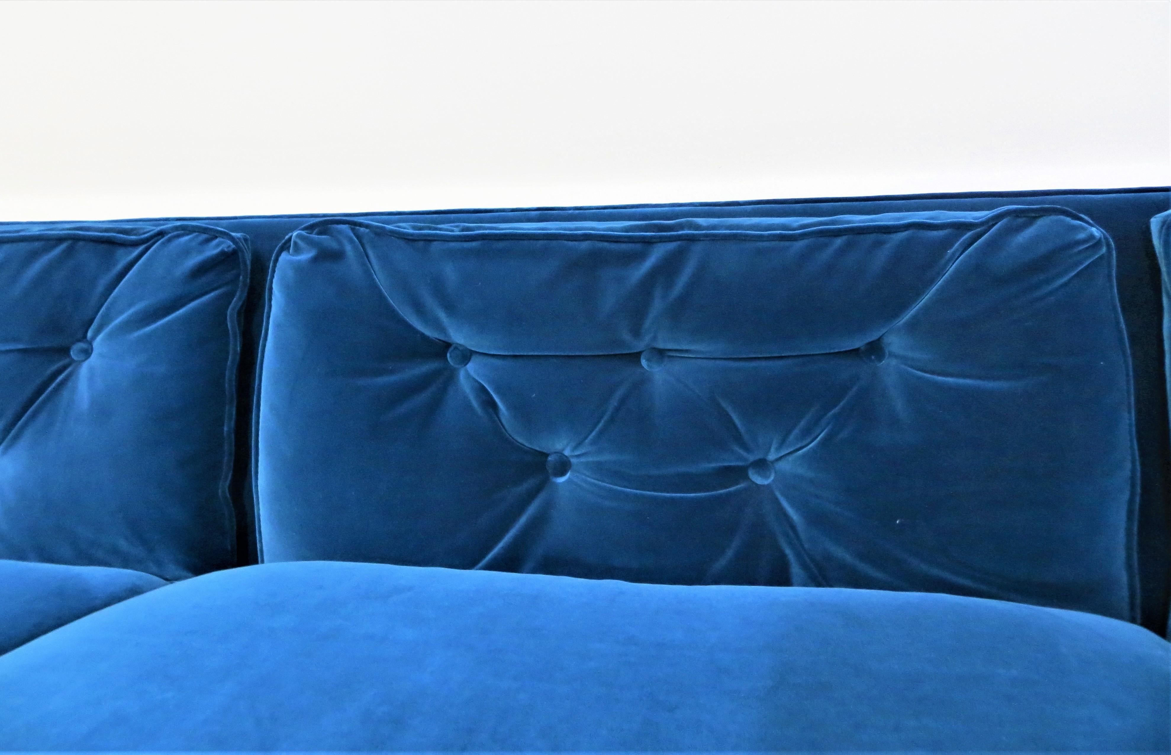 Edward Wormley Dunbar Curved & Tufted Down Pillow Sofa in Italian Velvet, 1950s 7