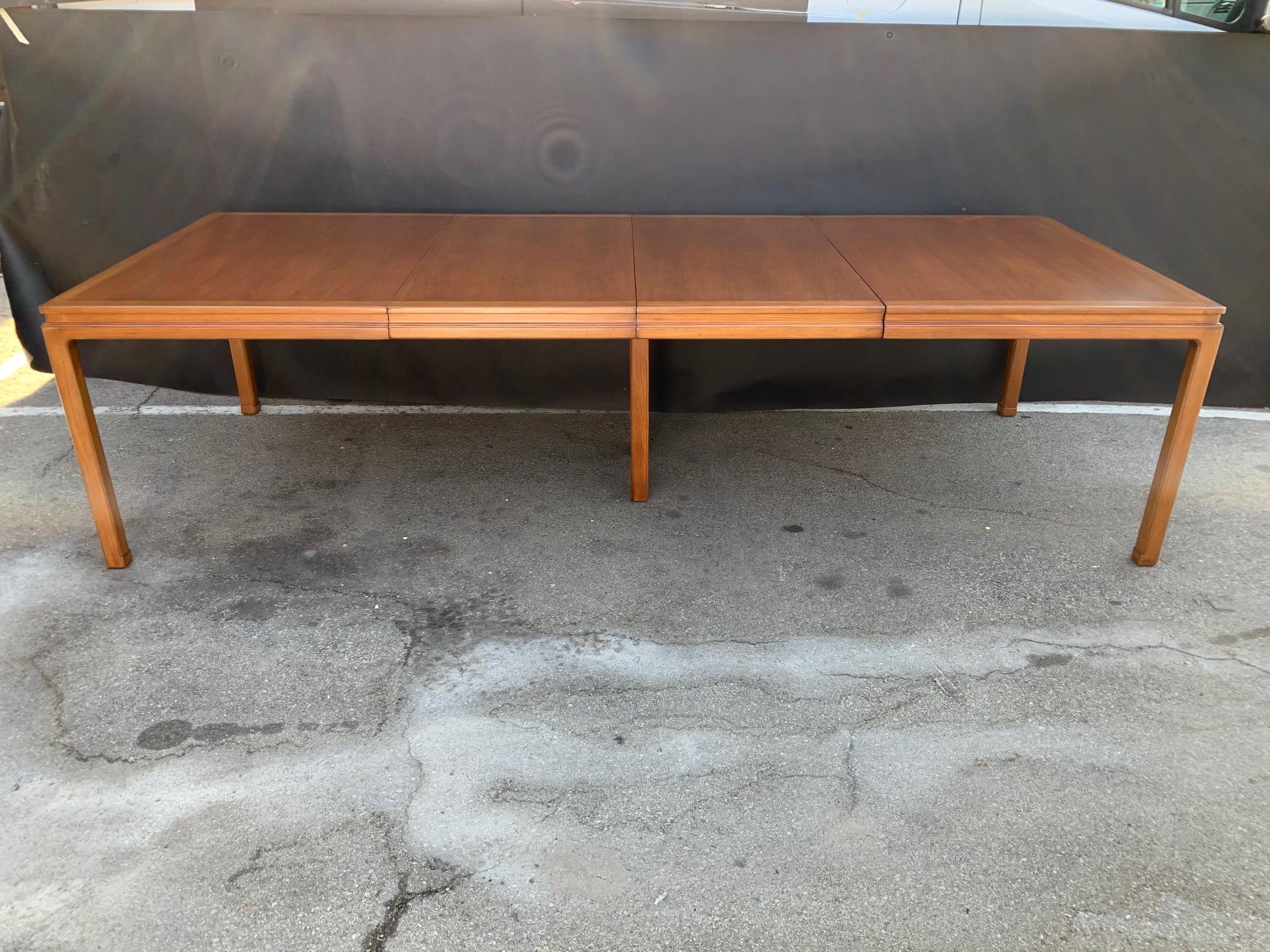 Mid-Century Modern Edward Wormley Dunbar Dining Table with Eight Chairs and Two Extensions Leaves