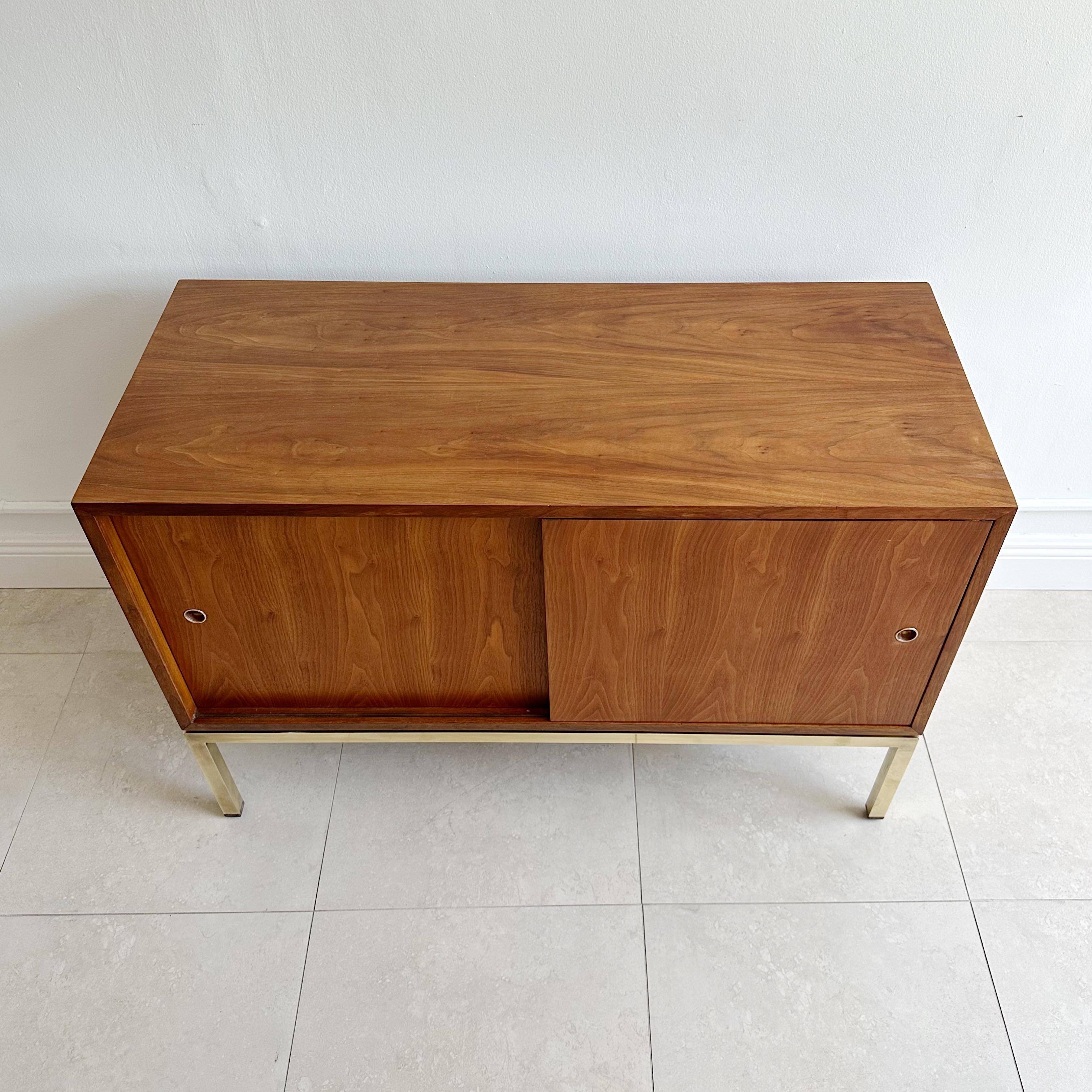 Mid-Century Modern Edward Wormley Dunbar Double Sliding Door Cabinet For Sale