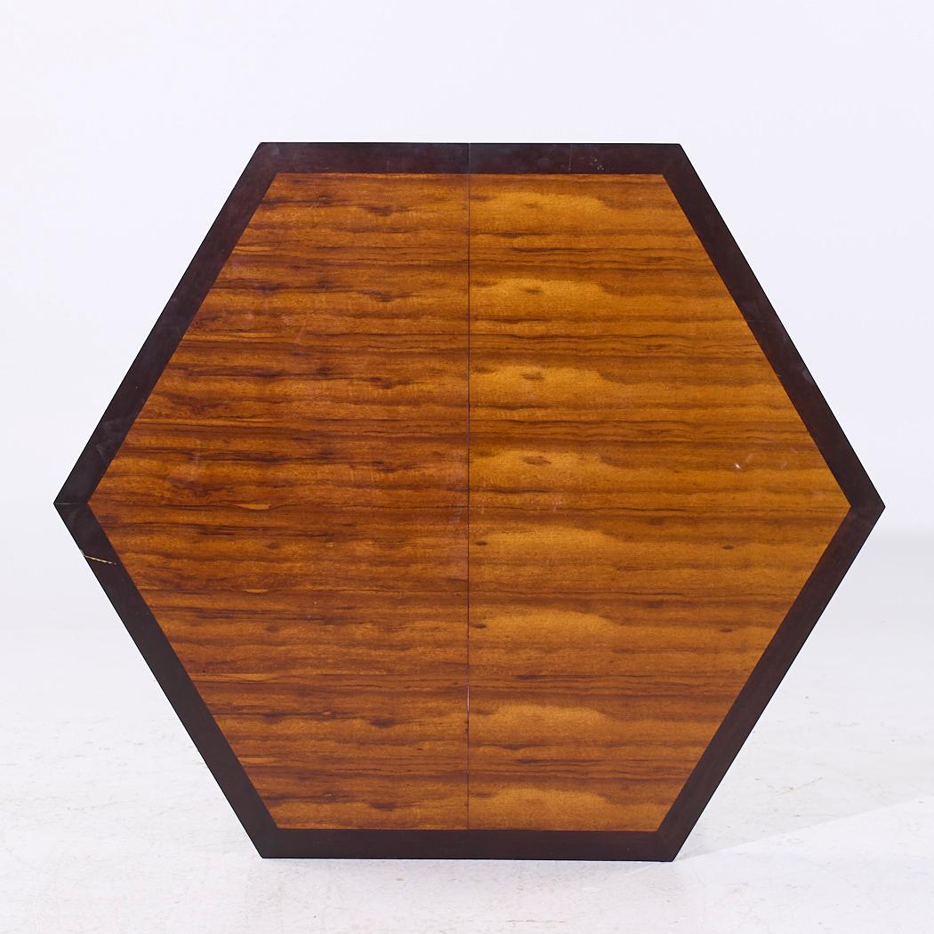 Edward Wormley Dunbar MCM Mesa de comedor hexagonal de palisandro y caoba - 2 hojas Caoba en venta