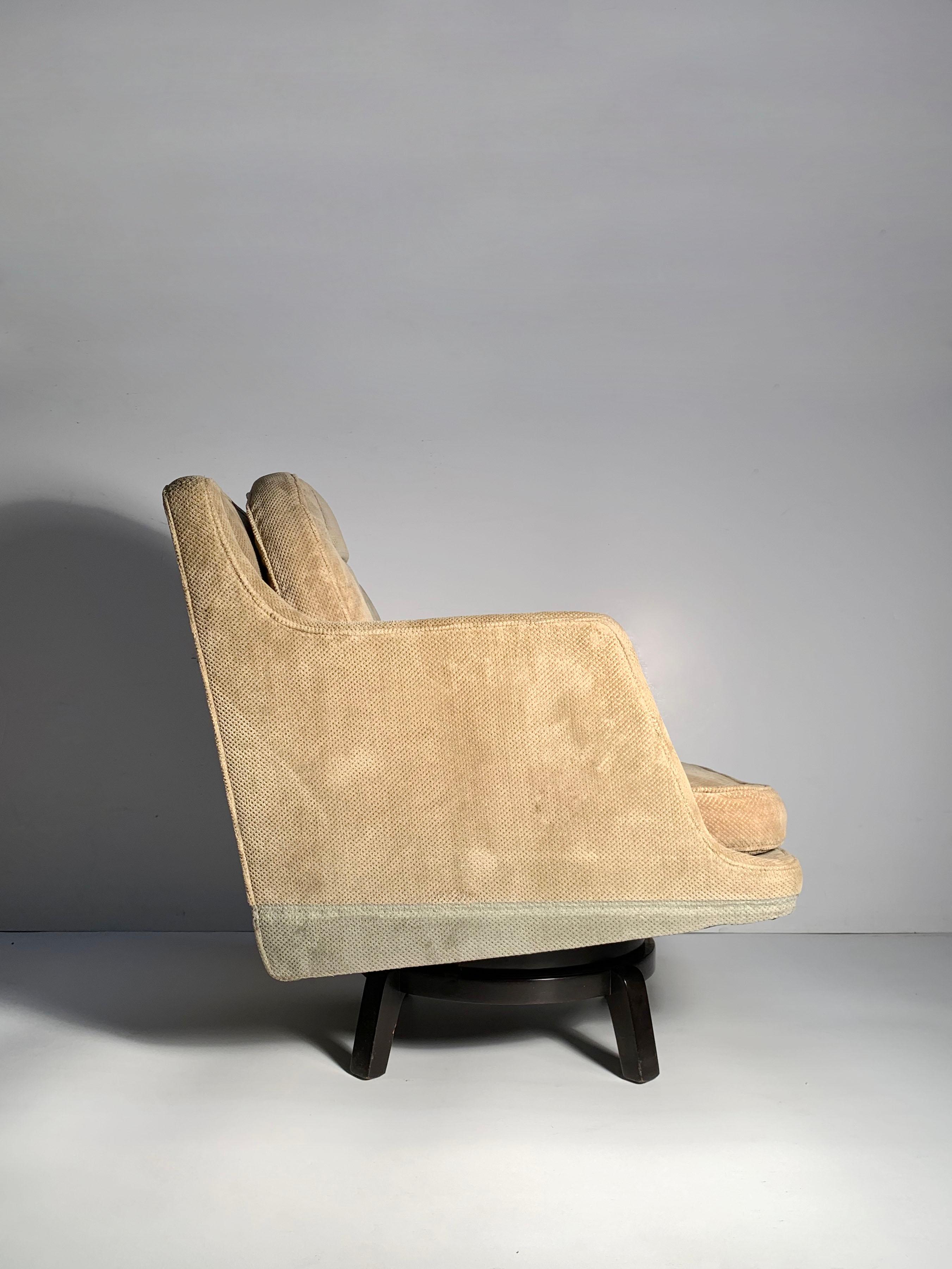 Edward Wormley dunbar swivel lounge chair.