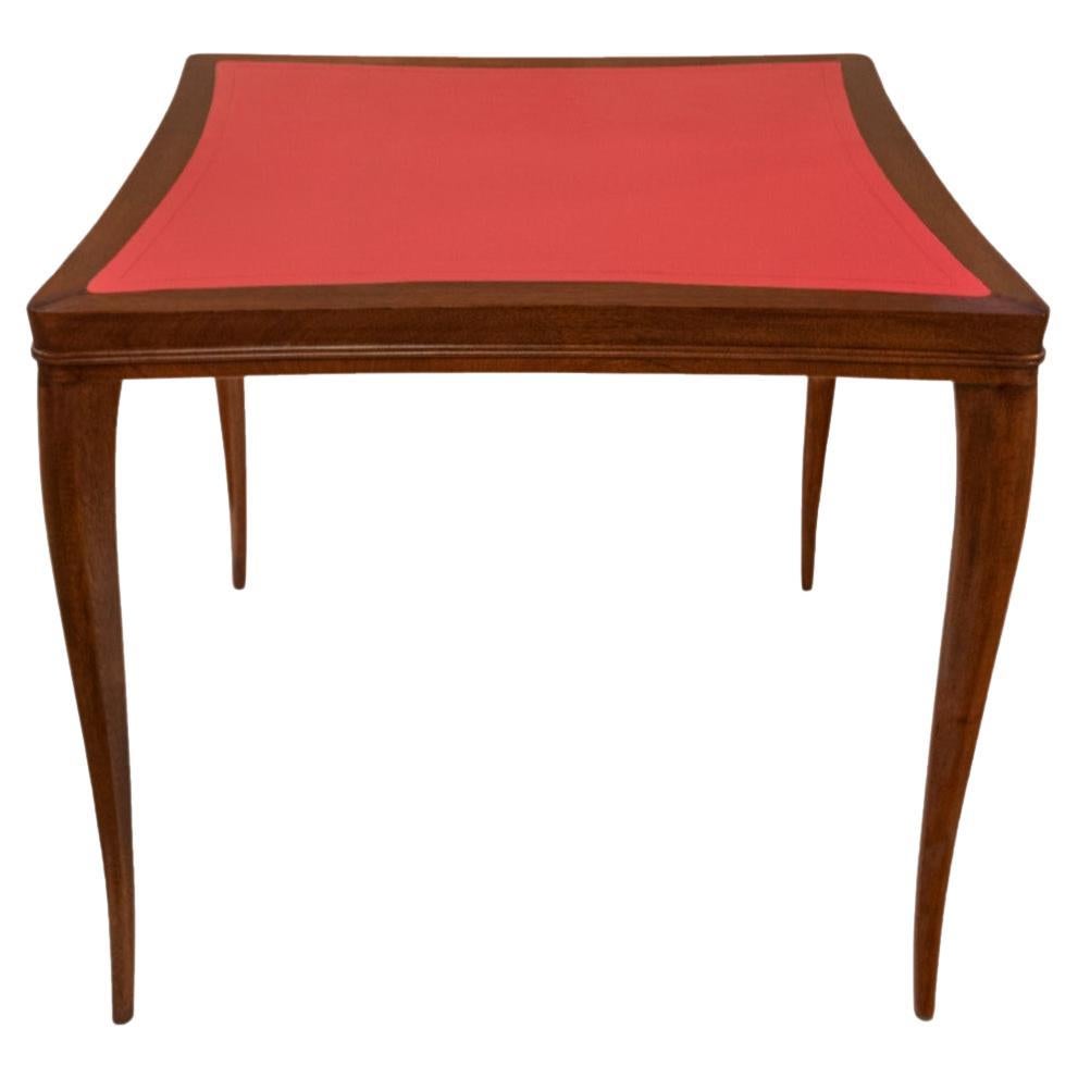 Eleganter Spieltisch von Edward Wormley mit roter Lederplatte aus den 1940er Jahren (Signiert) im Angebot