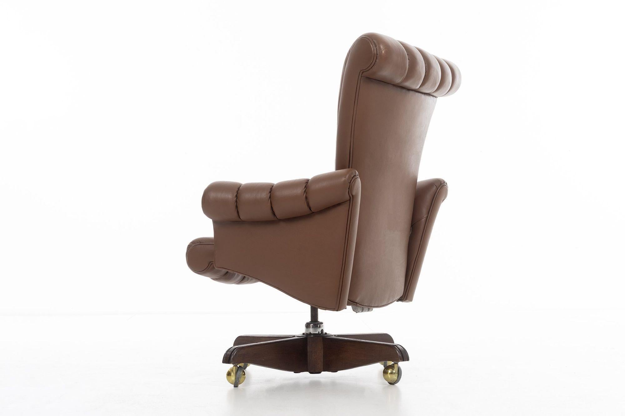 Mid-20th Century Edward Wormley Executive Office Chair For Sale
