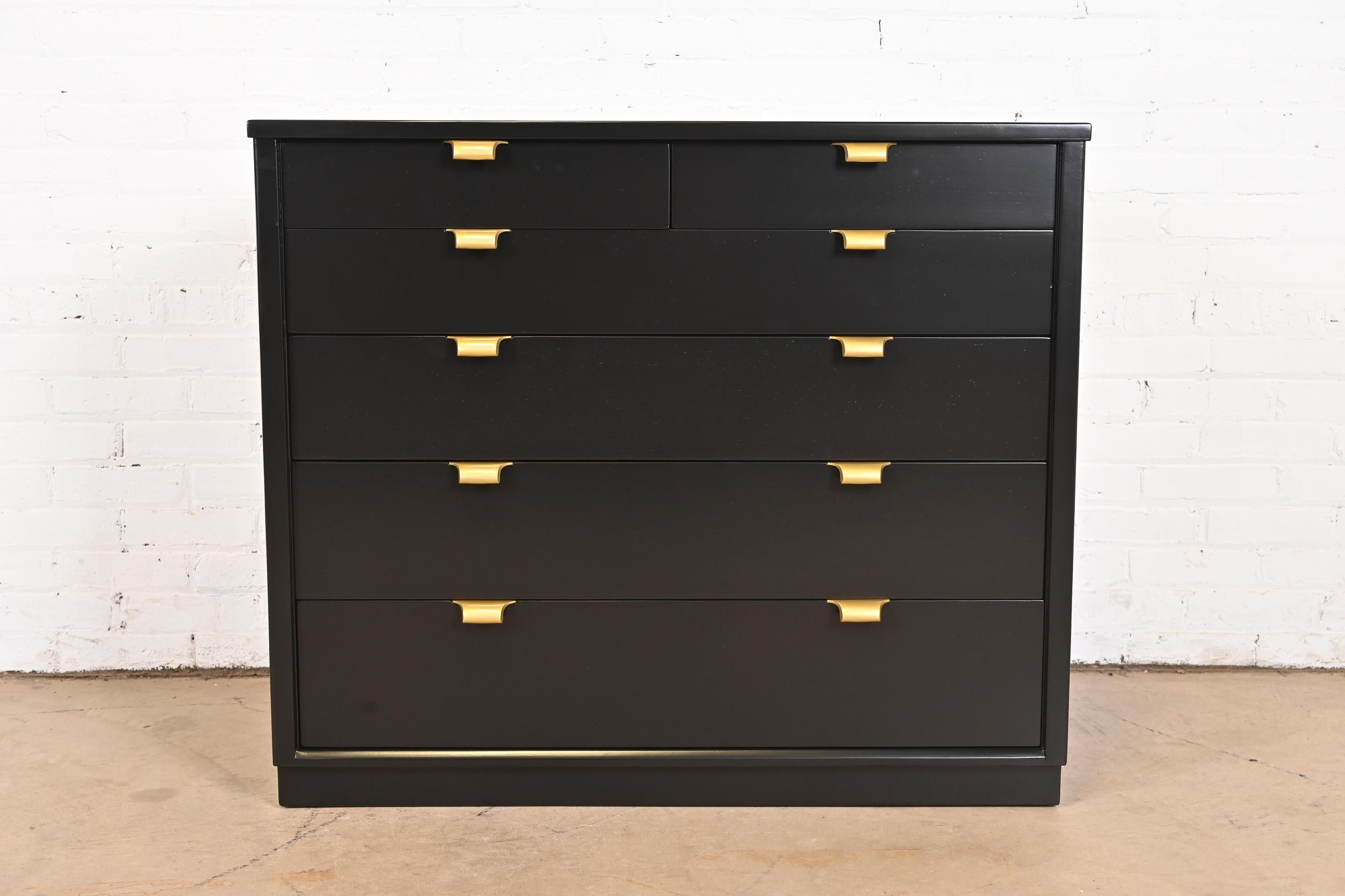 An exceptional Mid-Century Modern six-drawer dresser or chest of drawers

By Edward Wormley for Drexel, 