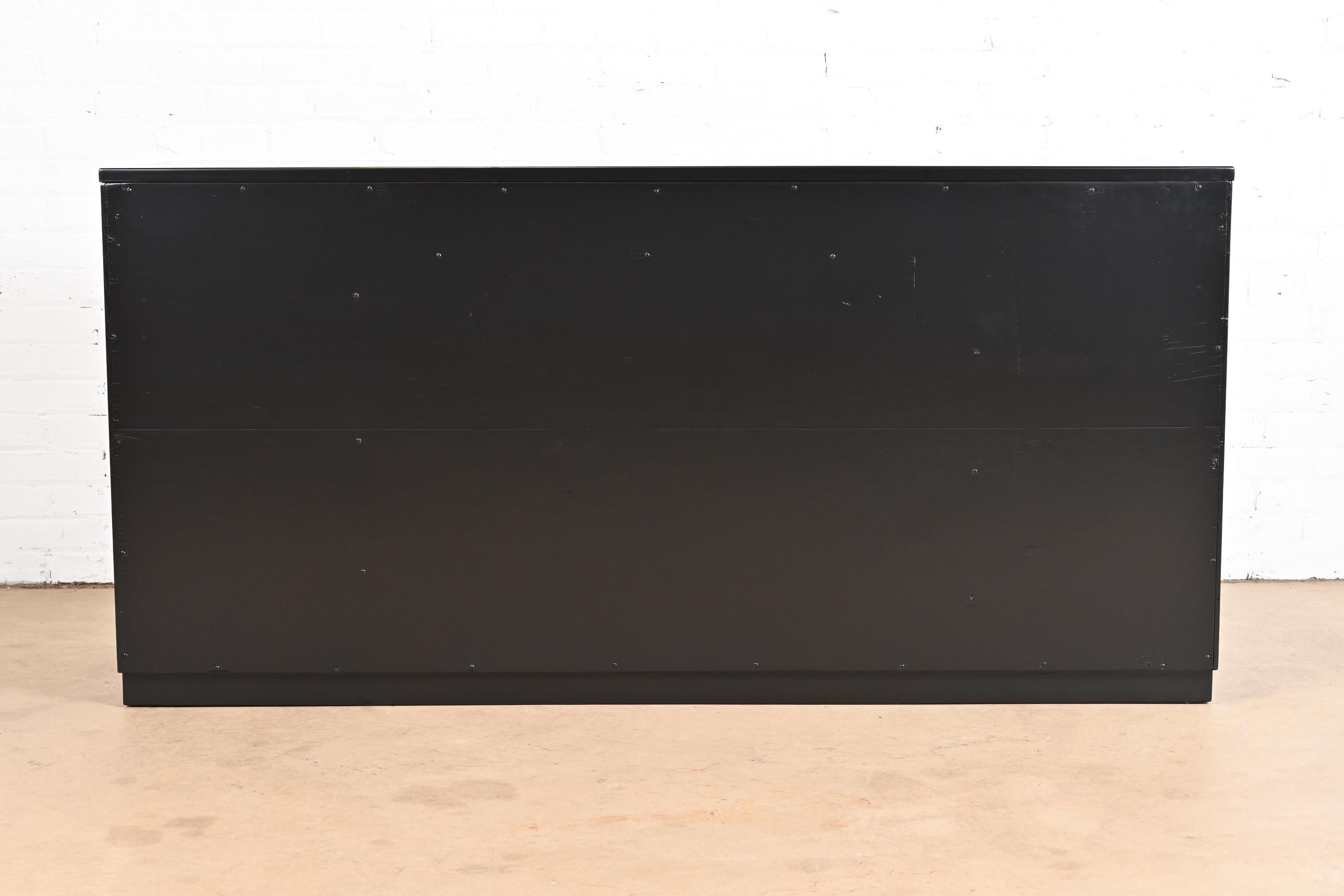 Edward Wormley for Drexel Black Lacquered Sideboard Credenza, Newly Refinished For Sale 6