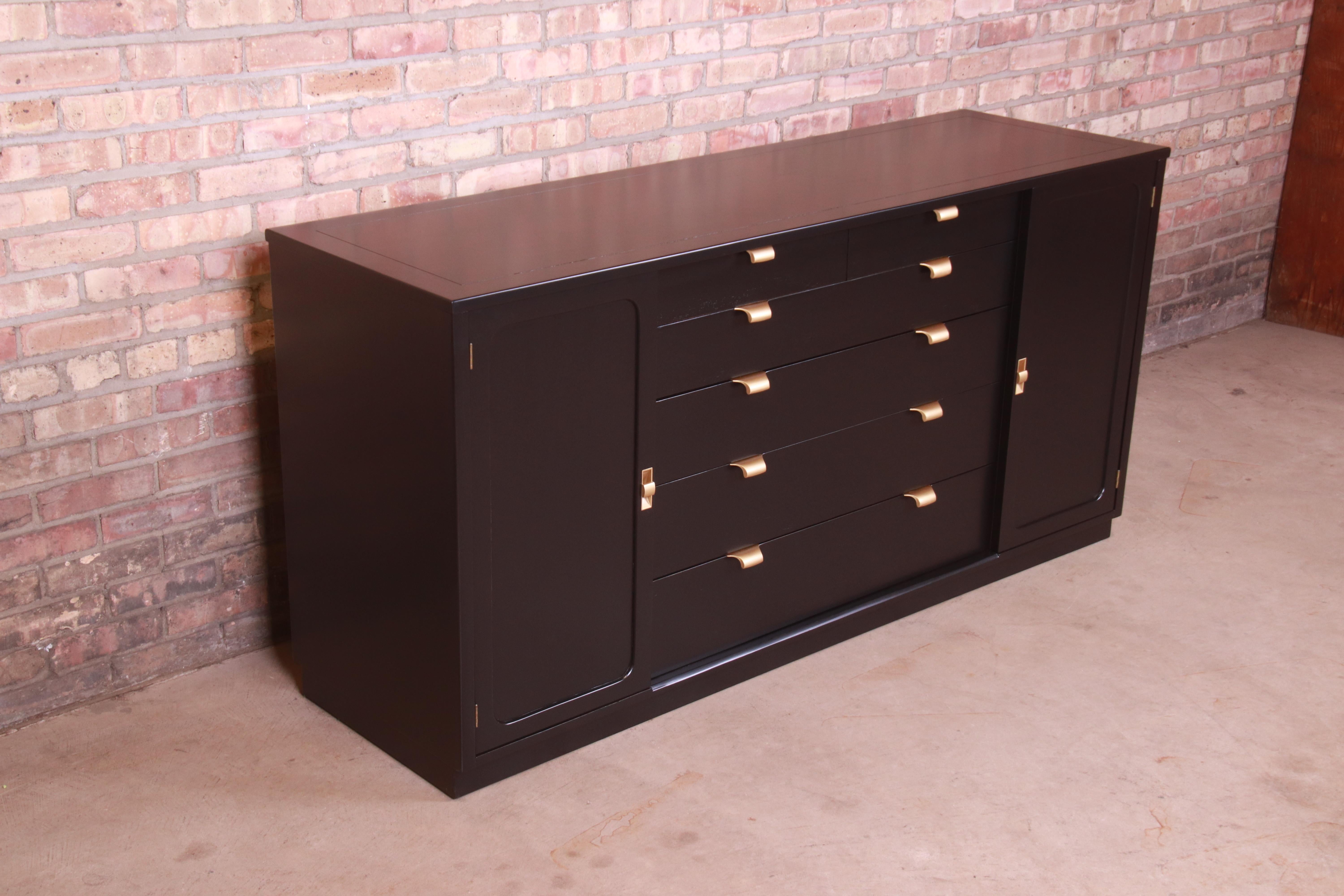 Edward Wormley for Drexel Black Lacquered Sideboard Credenza, Newly Refinished In Good Condition In South Bend, IN