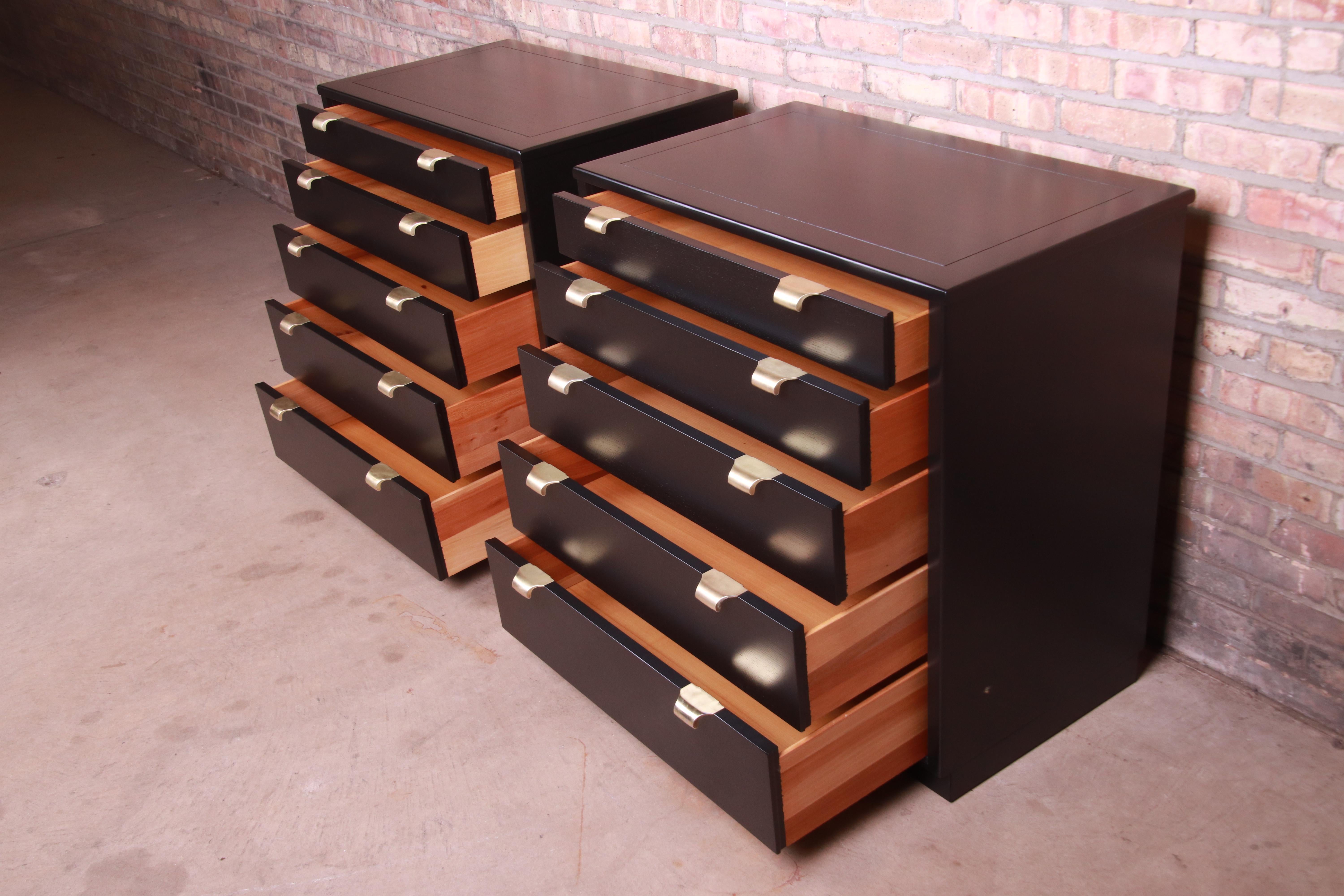 Edward Wormley for Drexel Precedent Black Lacquered Bachelor Chests, Refinished In Good Condition In South Bend, IN