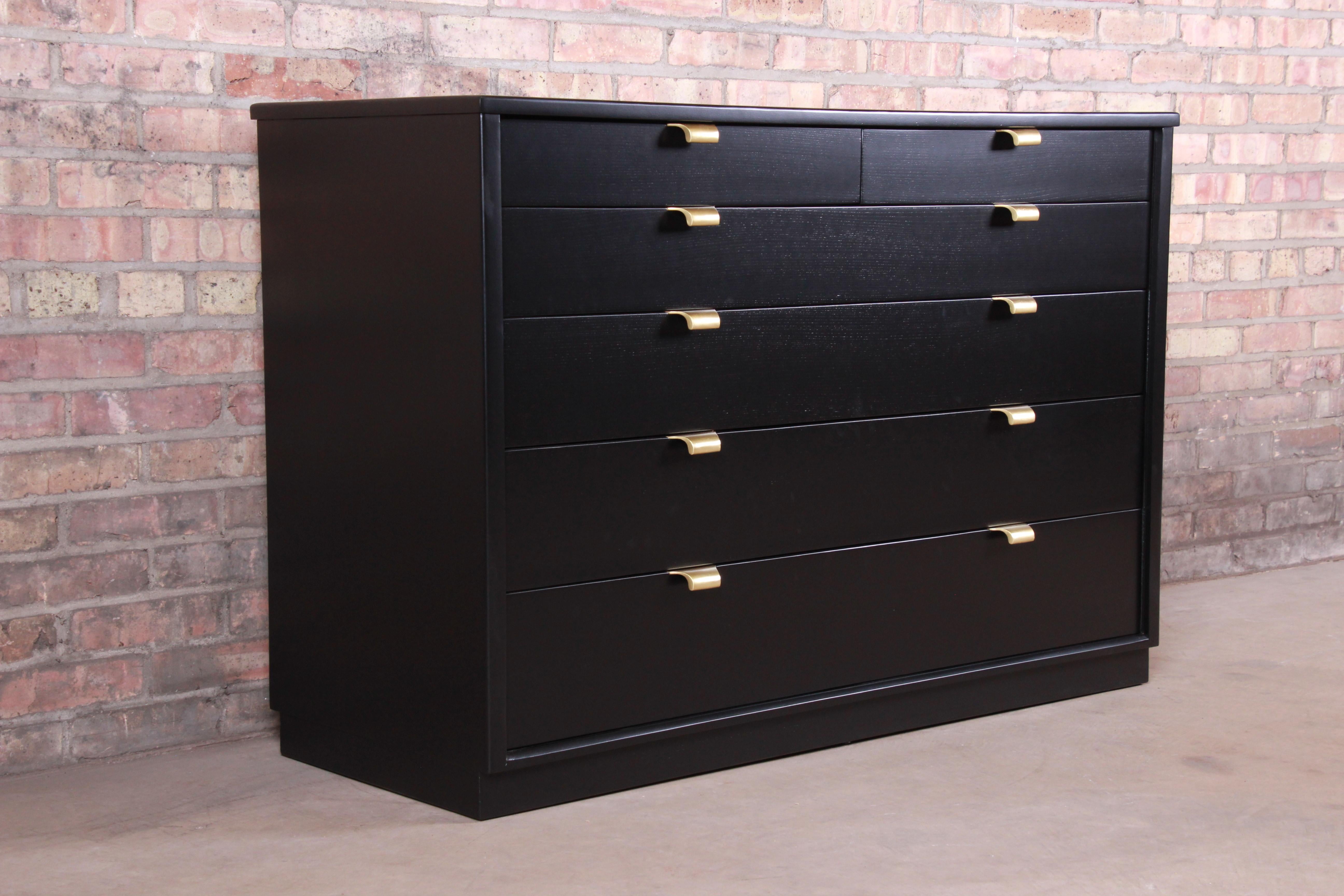 An exceptional black lacquered dresser chest or sideboard credenza

By Edward Wormley for Drexel 