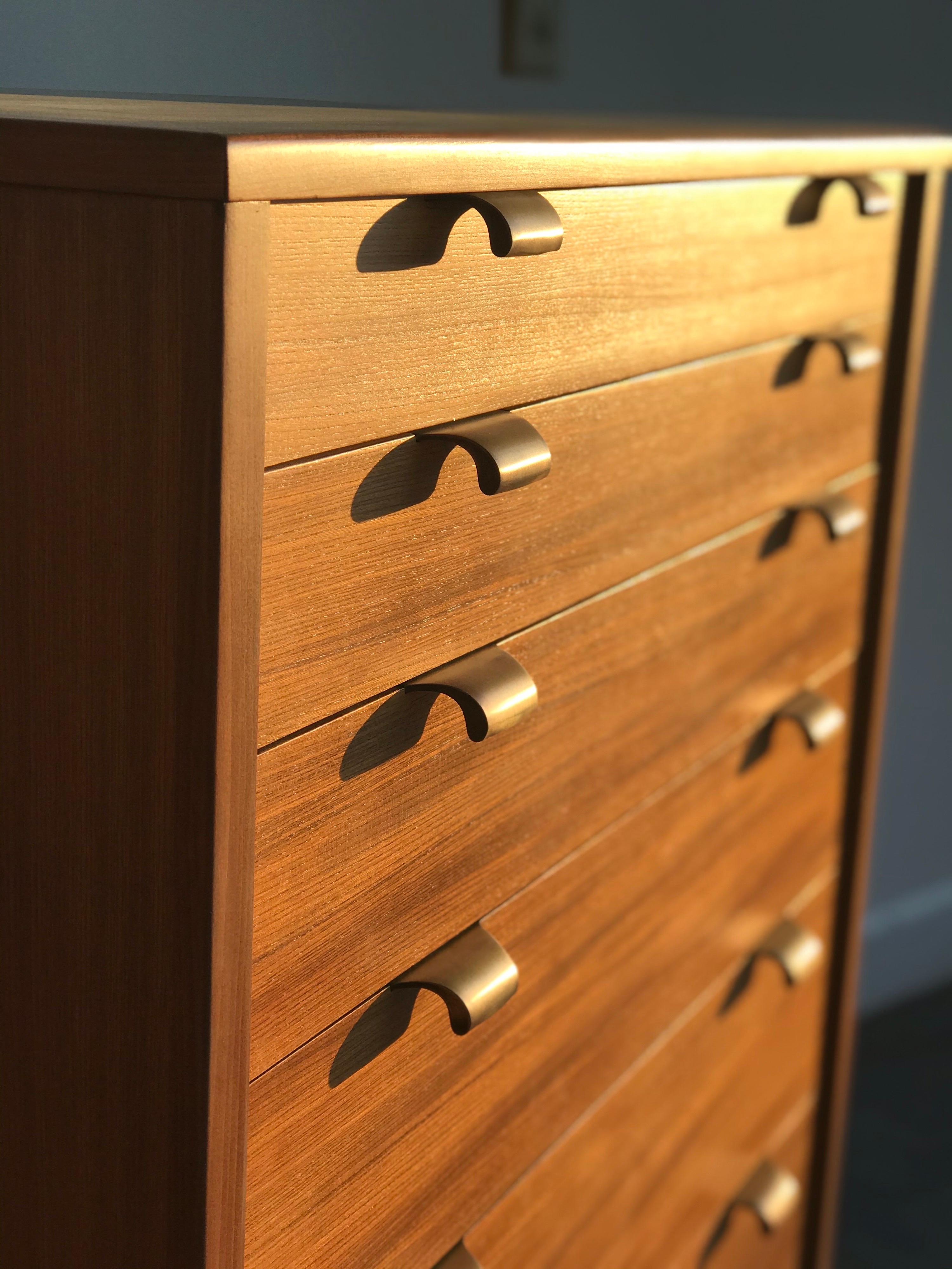 Edward Wormley for Drexel Tall Chest of Drawers In Good Condition In St.Petersburg, FL