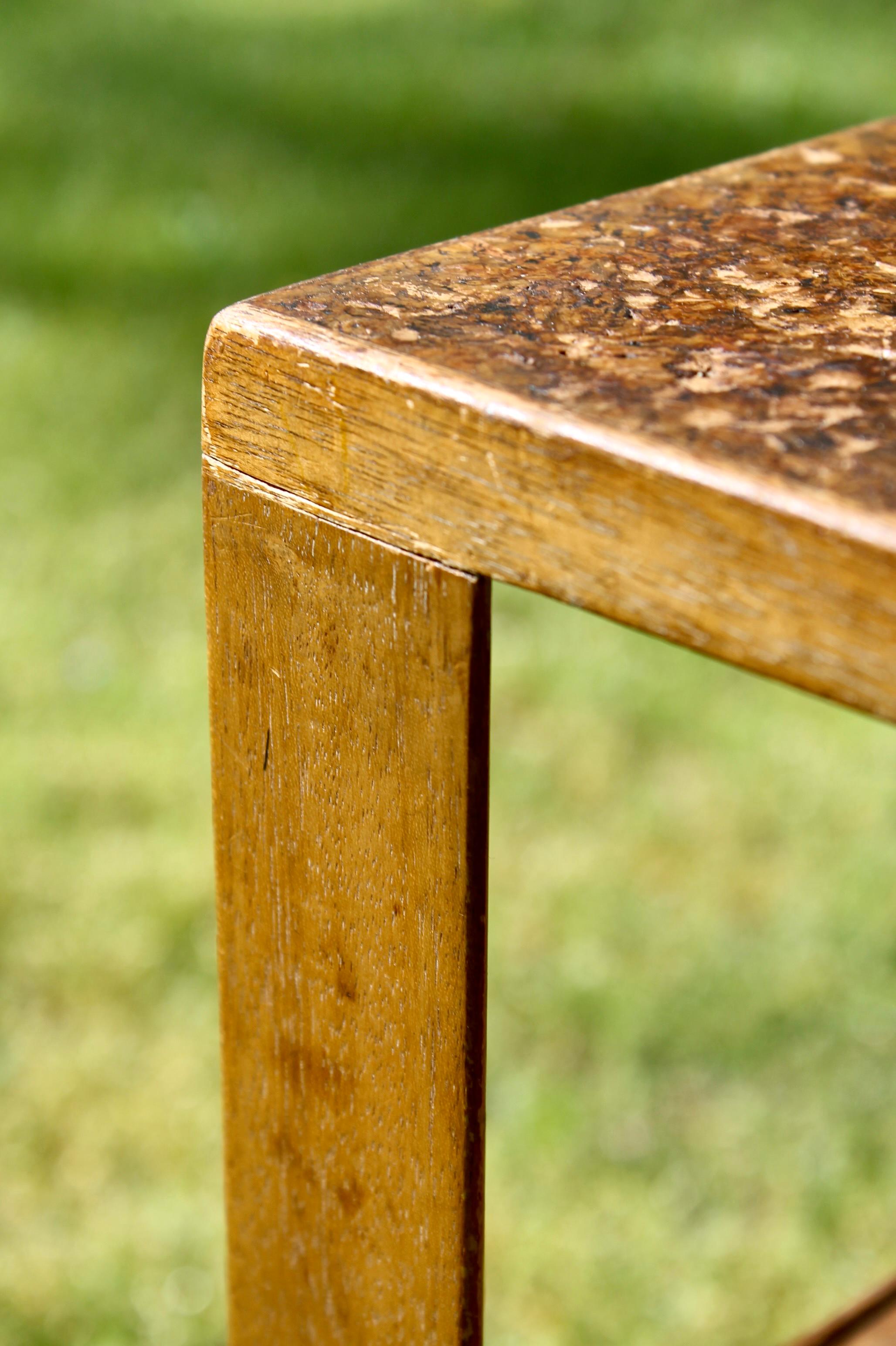 Edward Wormley per Dunbar 1947 Tavolo da lampada in mogano con superficie in sughero in vendita 4