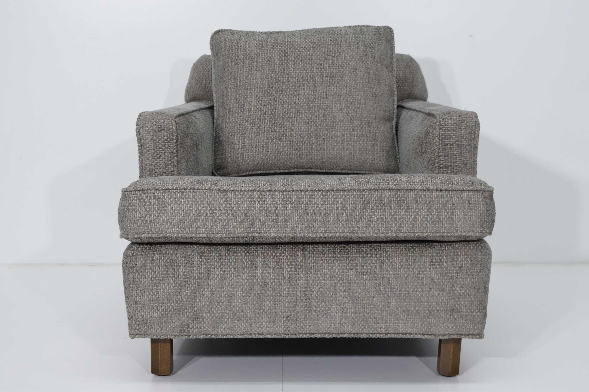 Mid-Century Modern Edward Wormley for Dunbar 1965 Lounge Chair and Ottoman in Gray Tweed For Sale