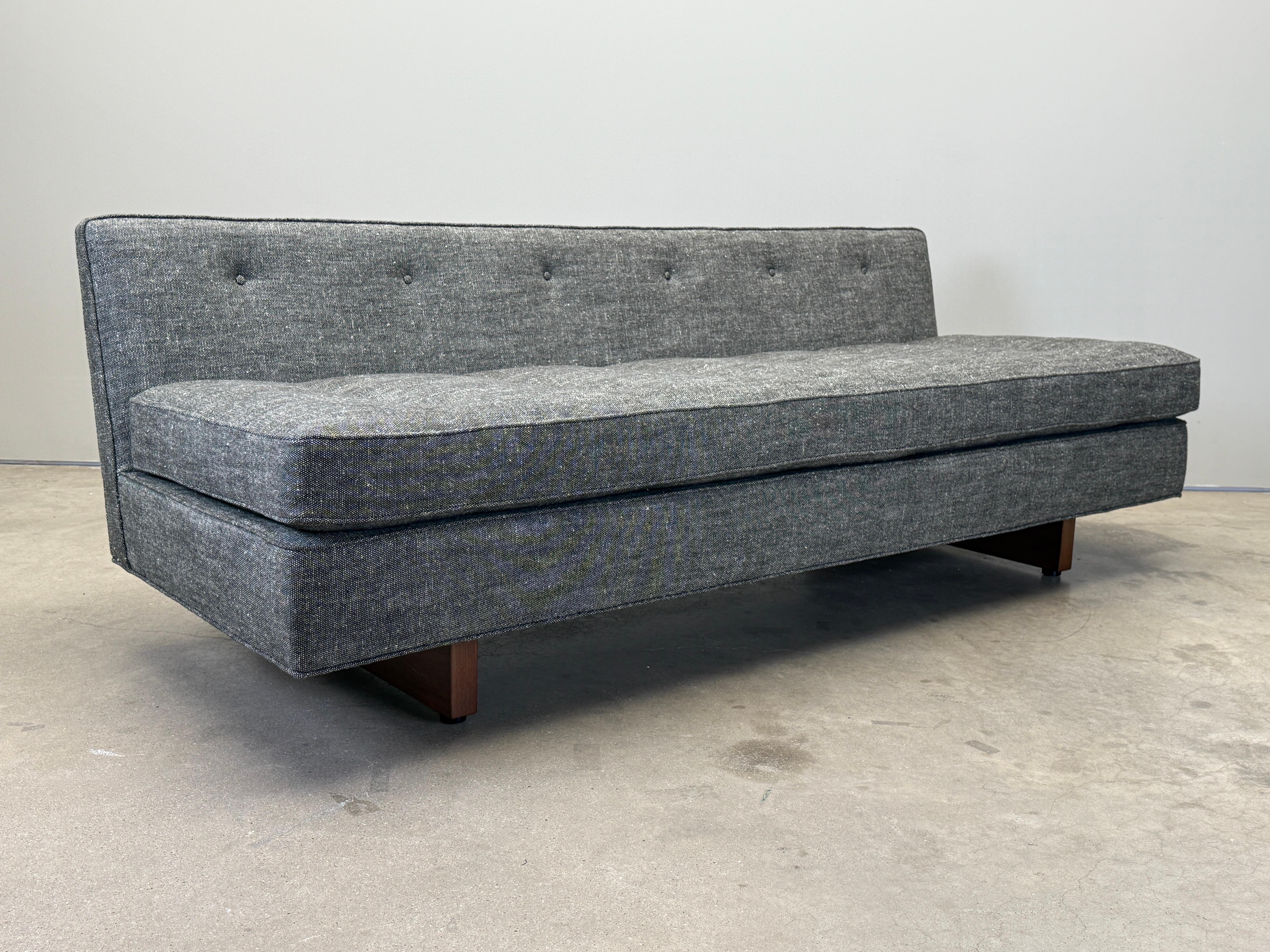Edward Wormley para Sofá sin brazos Dunbar en venta 3