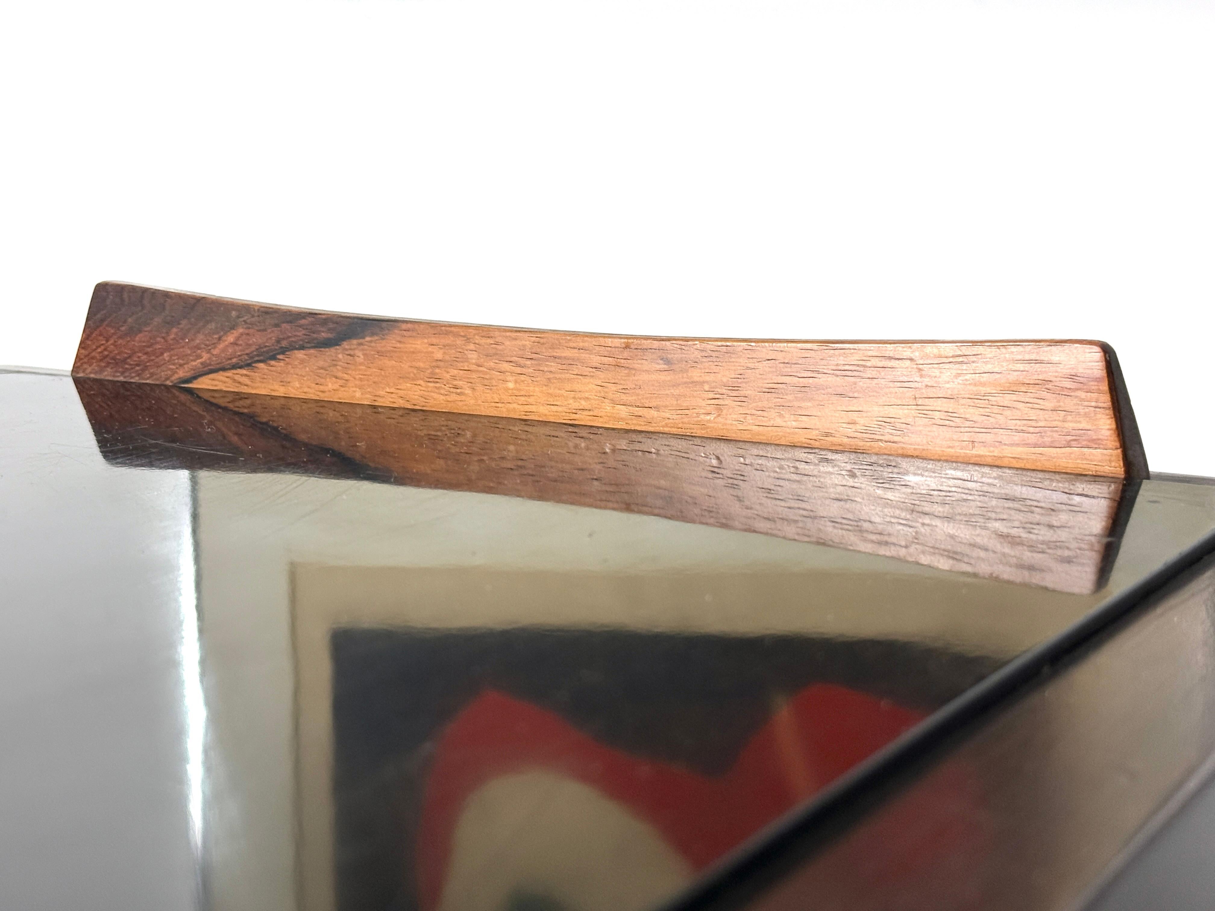 Edward Wormley for Dunbar Bar Cart Server Cabinet, noyer, palissandre et laiton années 1950 en vente 6