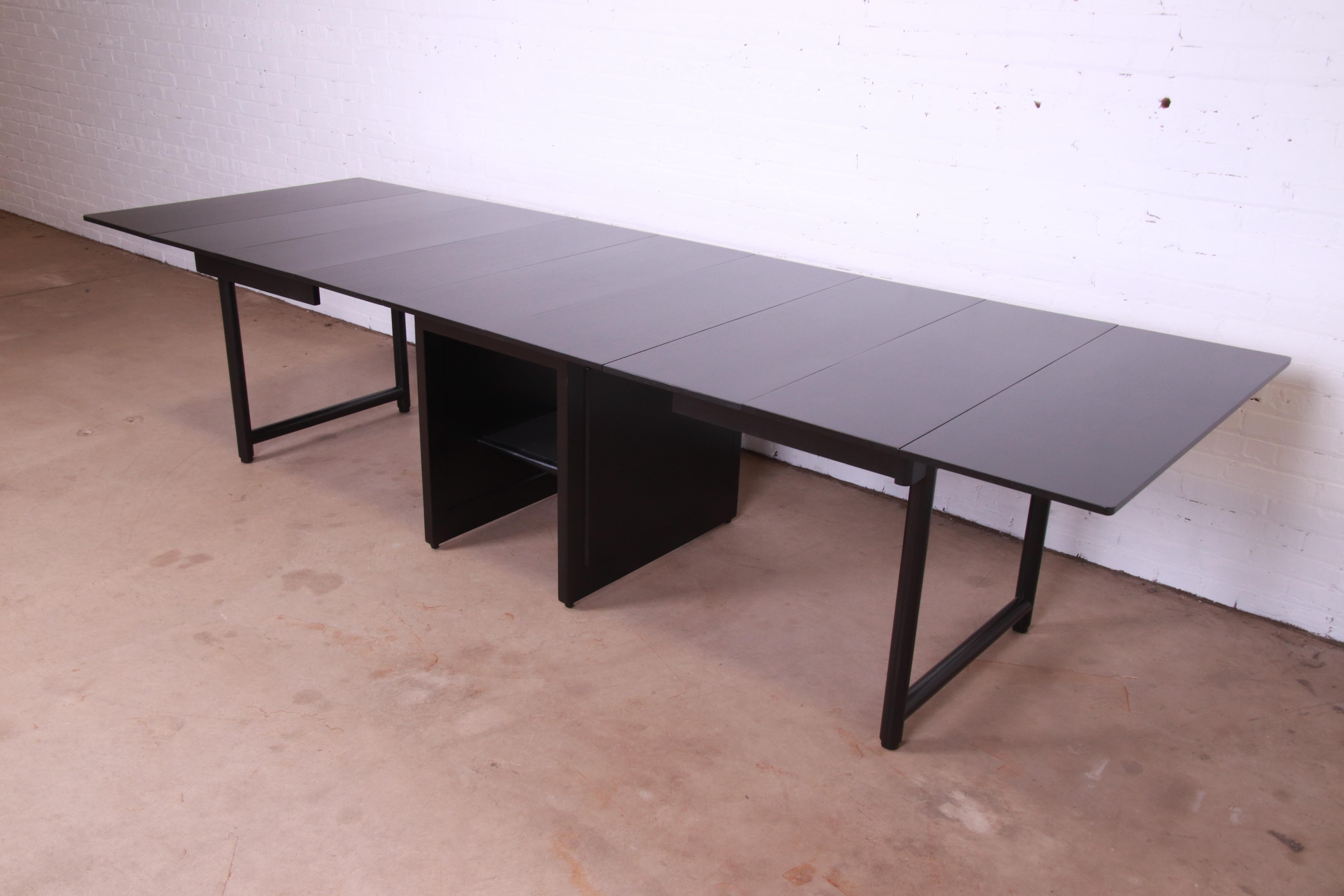 Mid-20th Century Edward Wormley for Dunbar Black Lacquered Extension Dining Table, Refinished For Sale