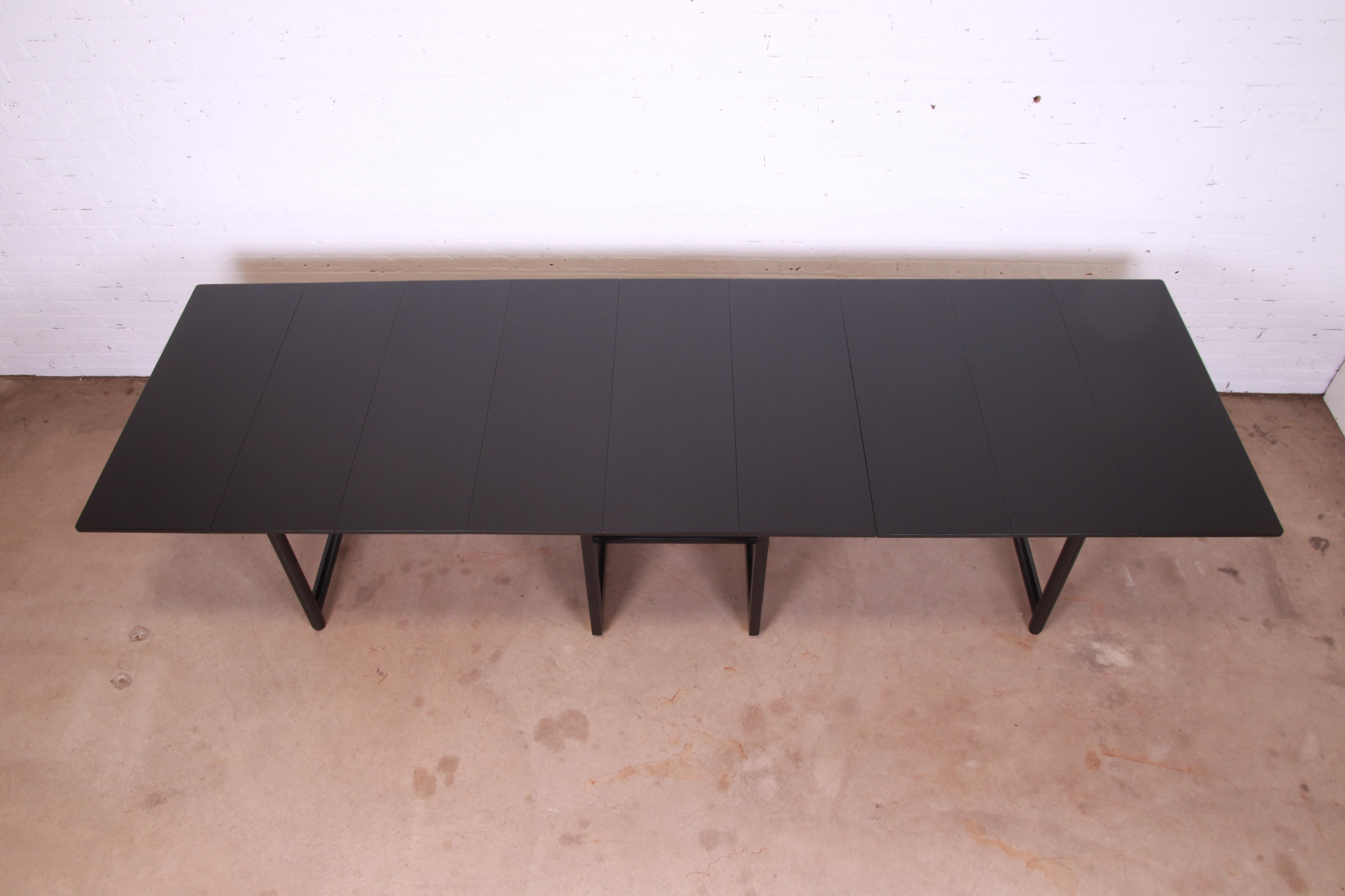Edward Wormley for Dunbar Black Lacquered Extension Dining Table, Refinished For Sale 1