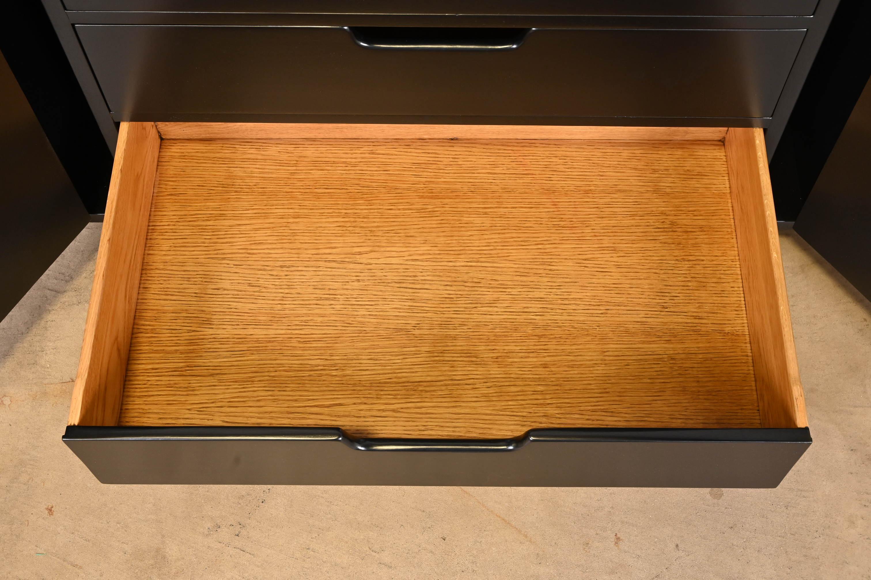 Edward Wormley for Dunbar Black Lacquered Sideboard or Bar Cabinet, Refinished For Sale 4