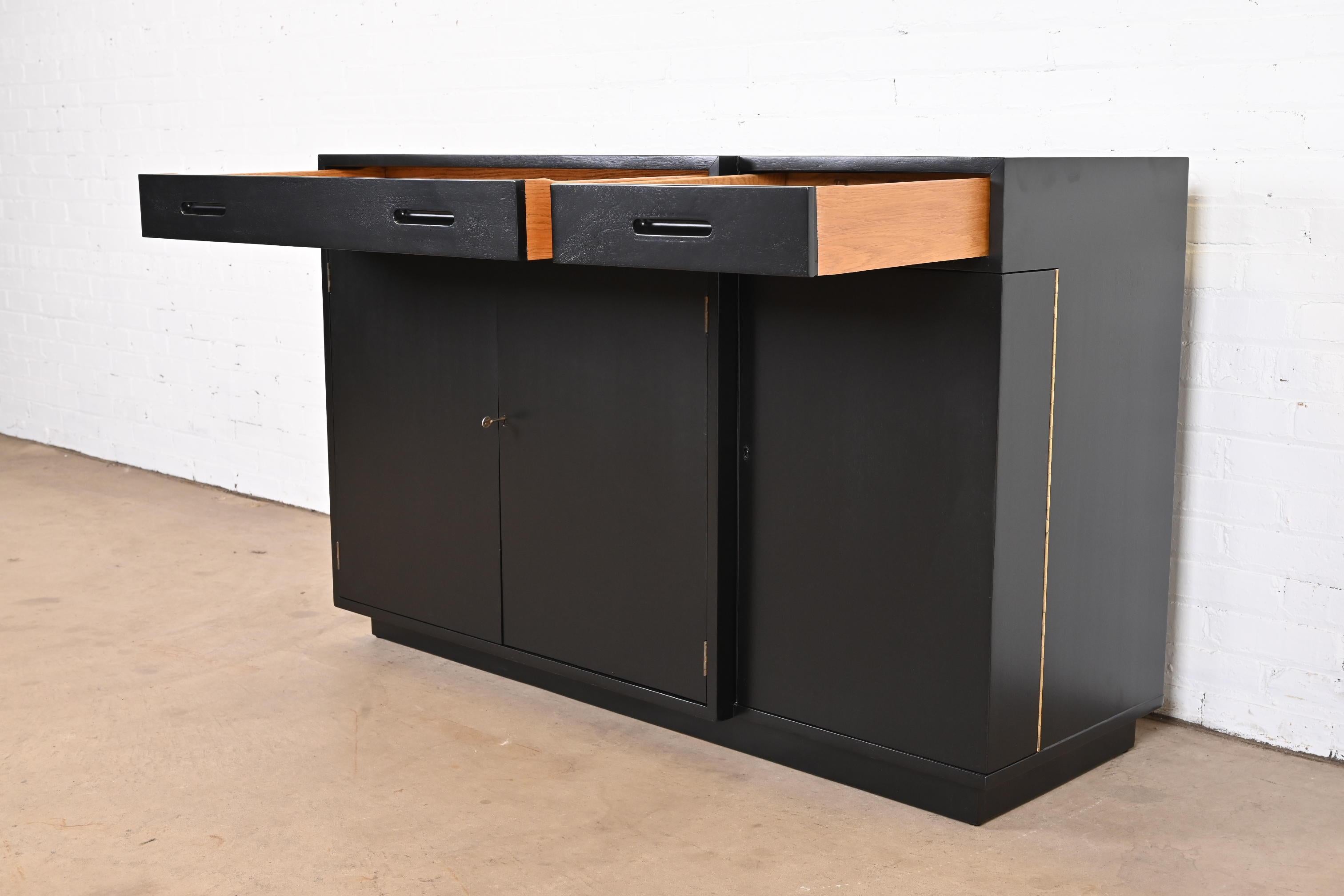 Edward Wormley for Dunbar Black Lacquered Sideboard or Bar Cabinet, Refinished For Sale 8