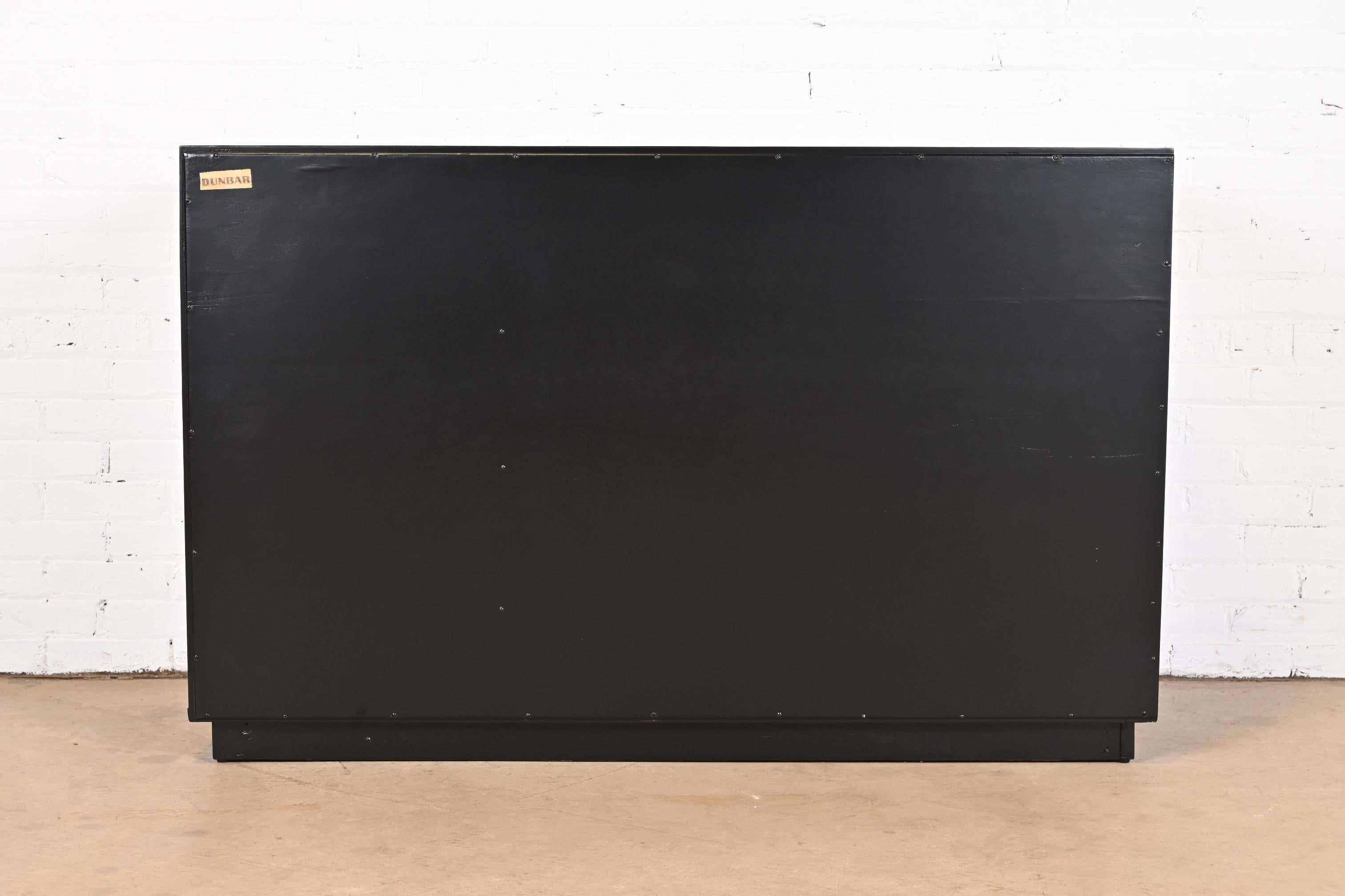 Edward Wormley for Dunbar Black Lacquered Sideboard or Bar Cabinet, Refinished For Sale 11