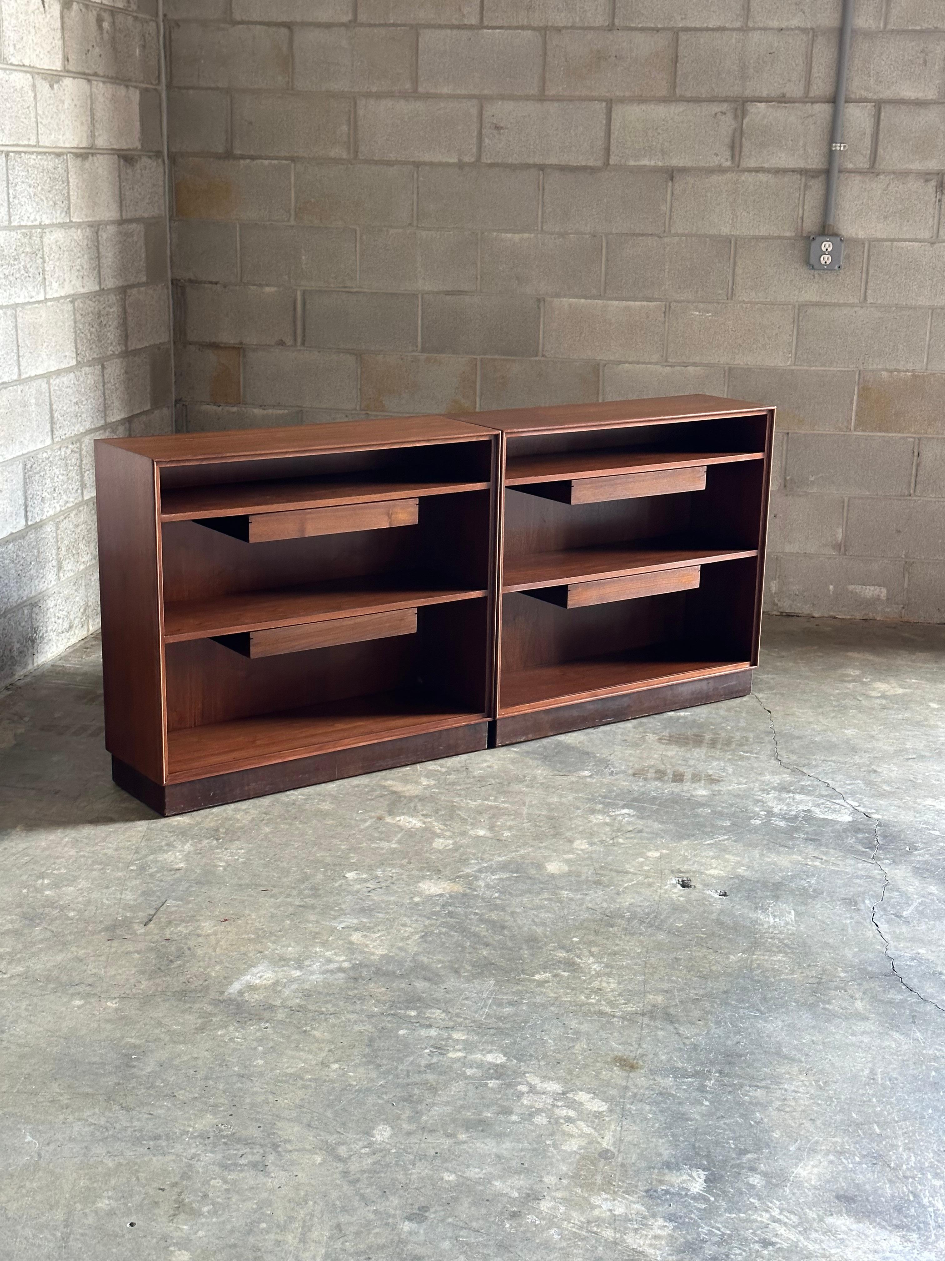 Edward Wormley for Dunbar Bookcases With Floating Drawers- a Pair In Good Condition For Sale In St.Petersburg, FL