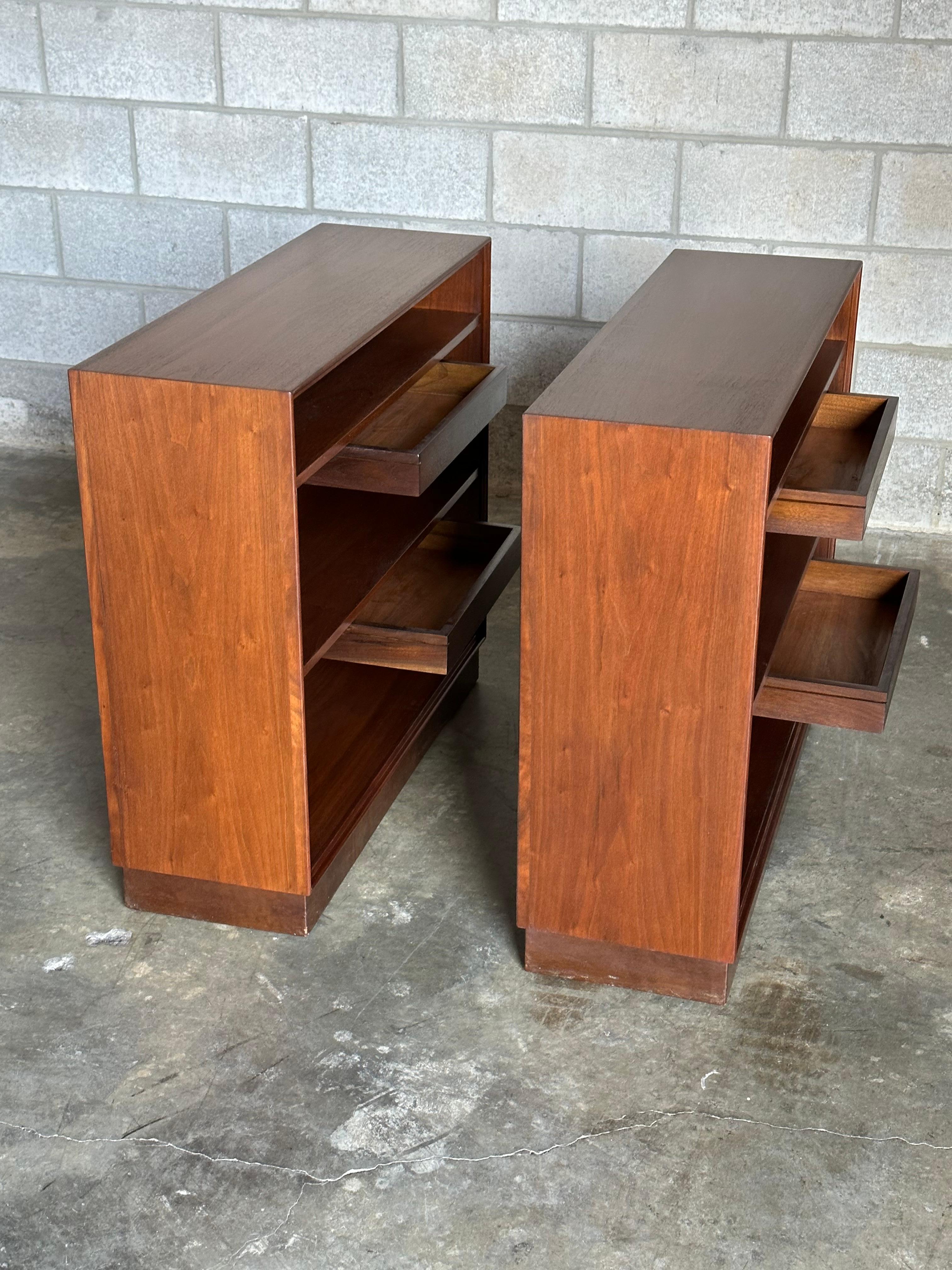 Edward Wormley for Dunbar Bookcases With Floating Drawers- a Pair For Sale 2