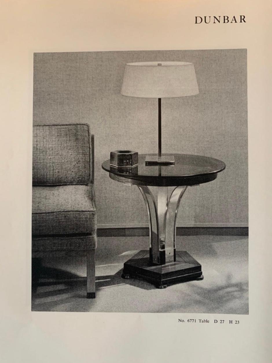 Edward Wormley pour Dunbar table d'appoint tulipe en laiton, frêne et verre en vente 1