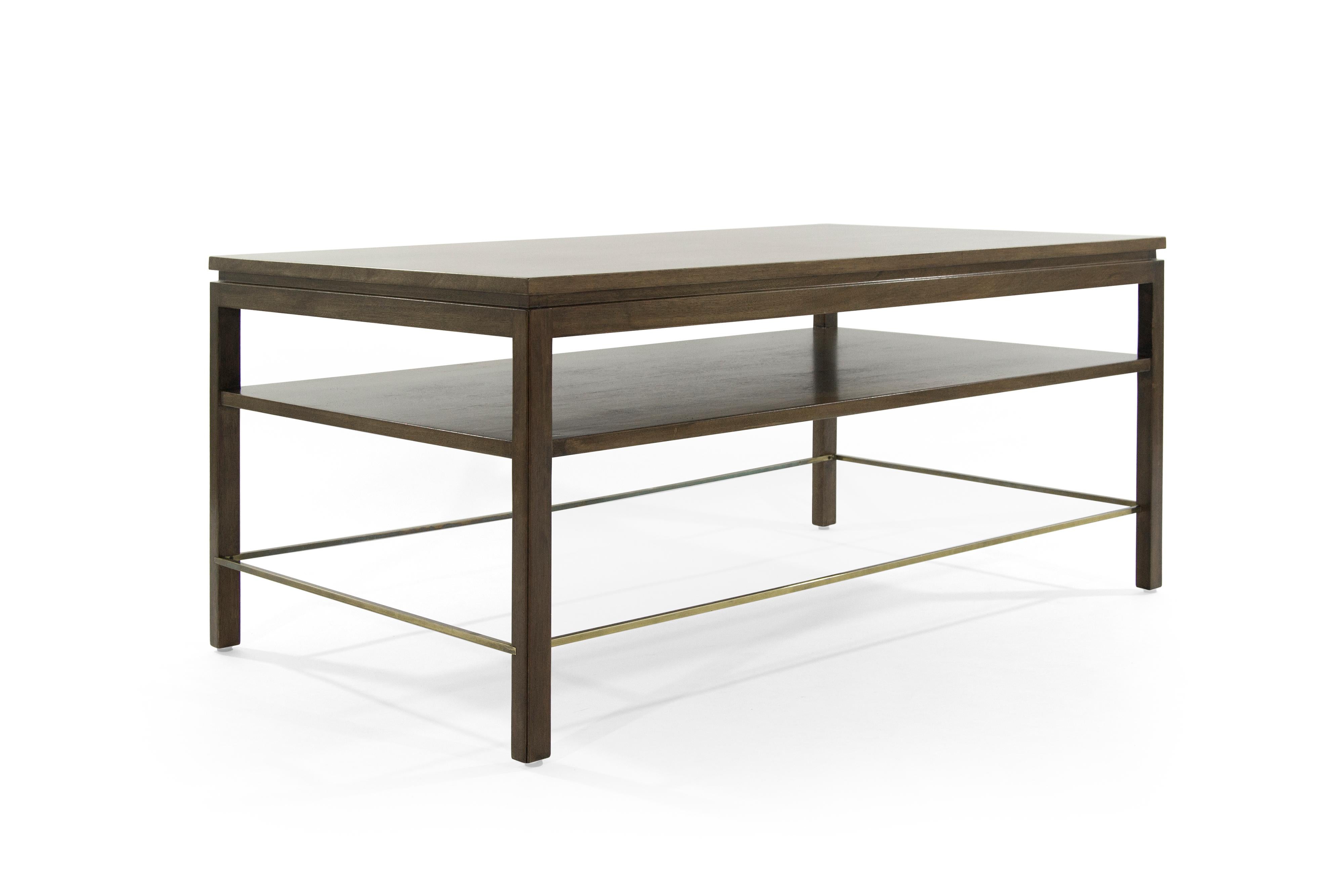 Classic coffee table designed by Edward Wormley for Dunbar, circa 1950s.

Fully restored.