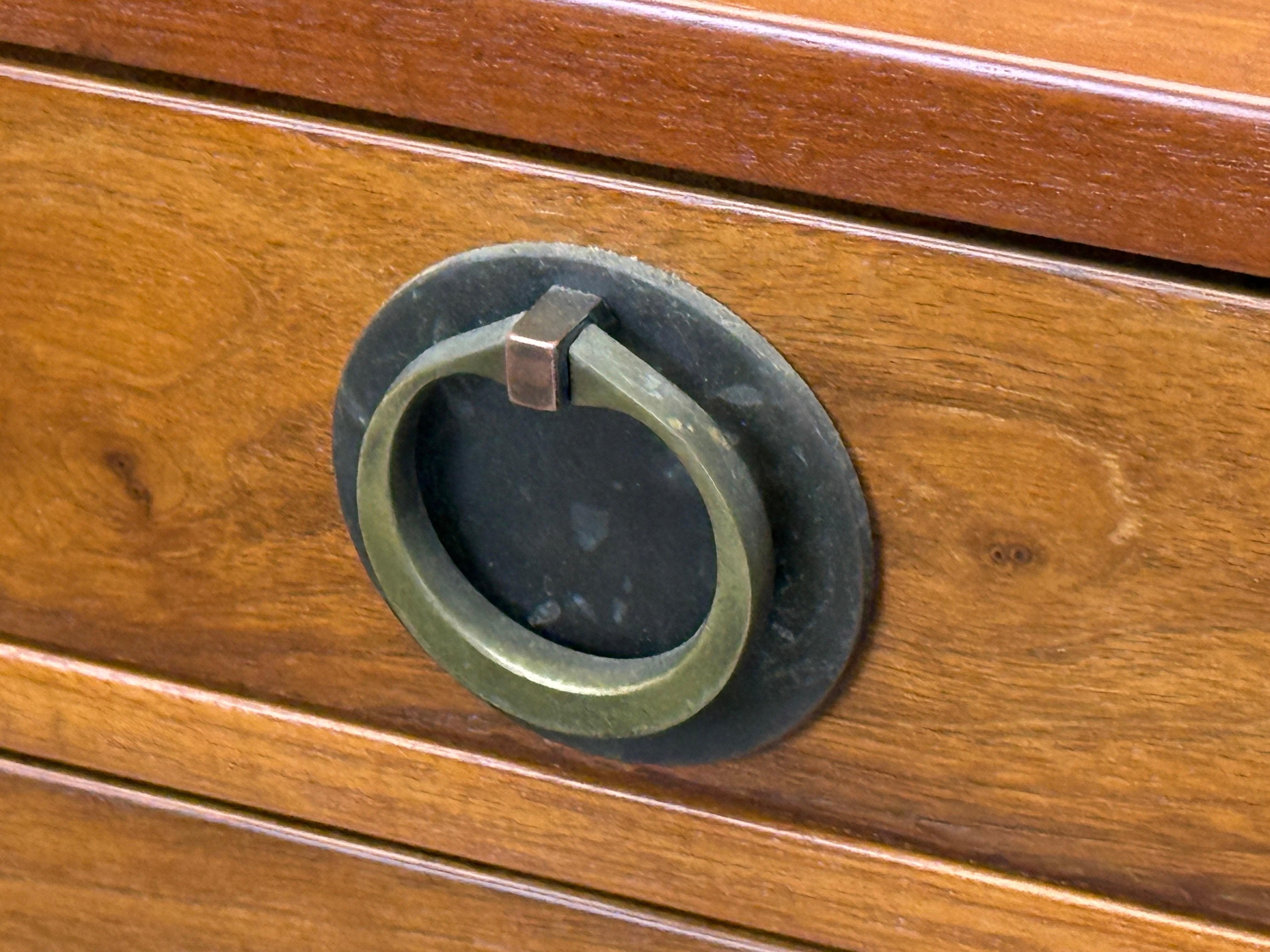 Edward Wormley for Dunbar Cabinet with Brass Hardware in vendita 10