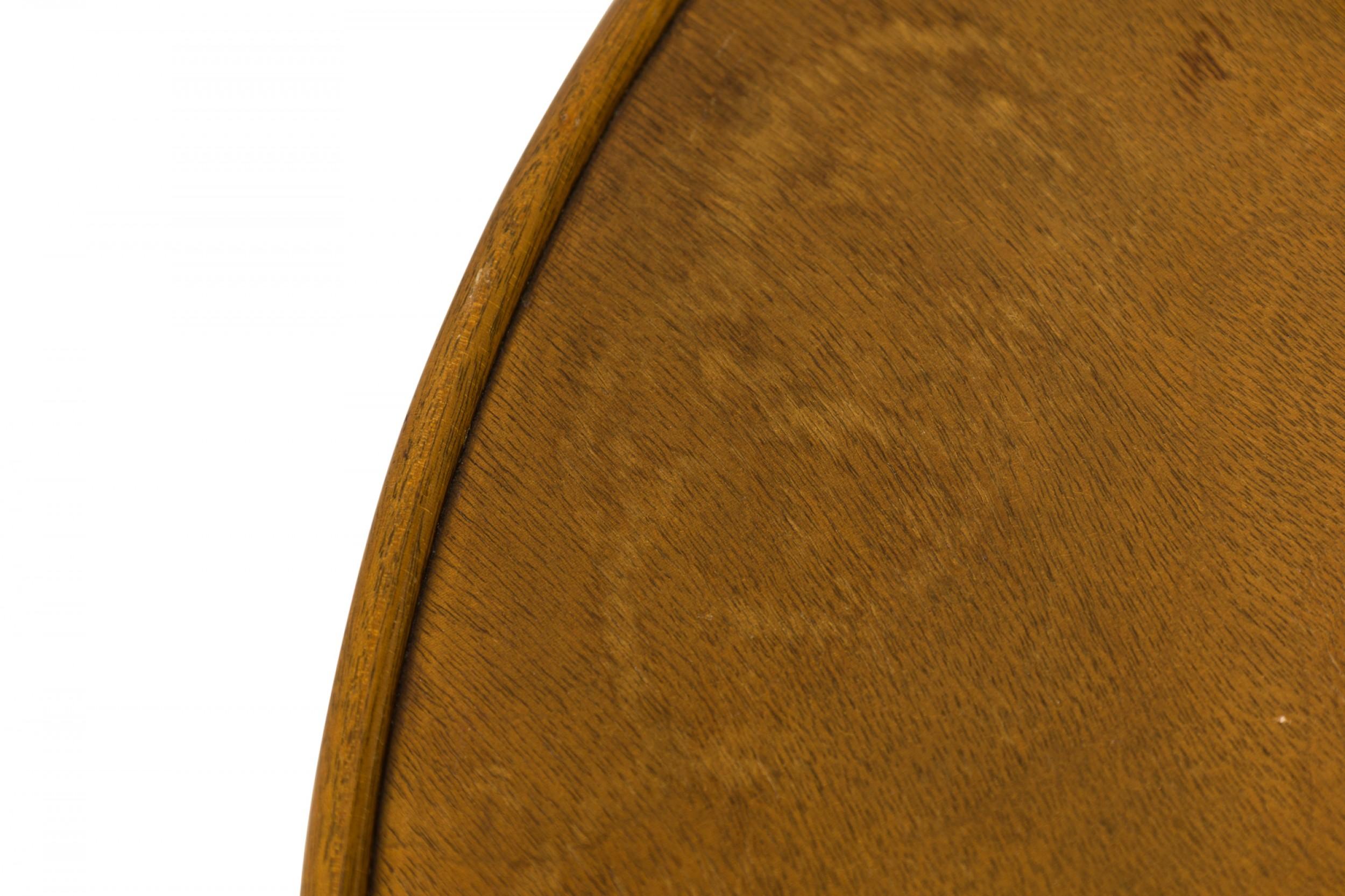 Edward Wormley für Dunbar Rundes Regal aus Holz Beistelltisch / Ablage im Angebot 2