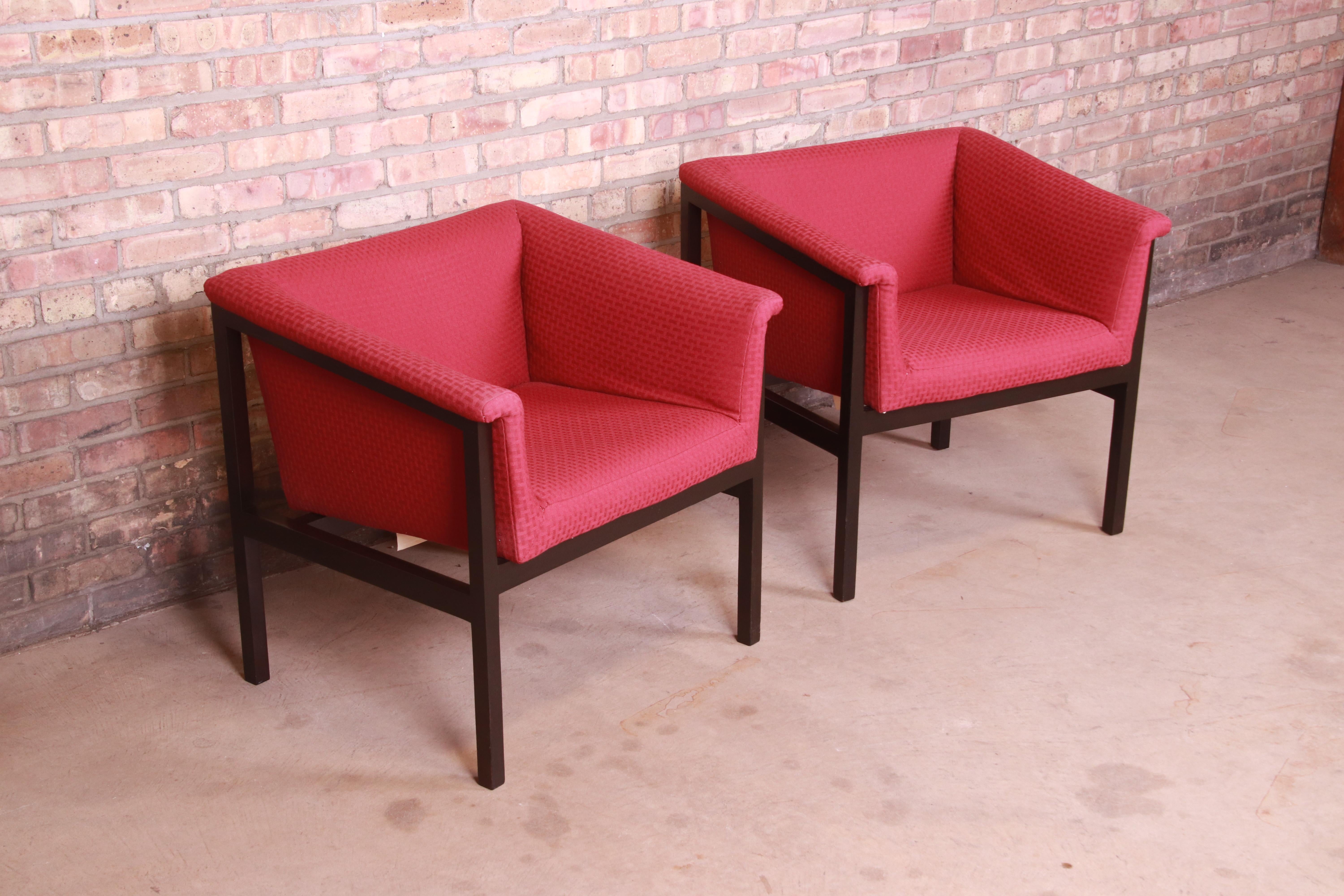 Edward Wormley for Dunbar Club Chairs, Pair In Good Condition In South Bend, IN