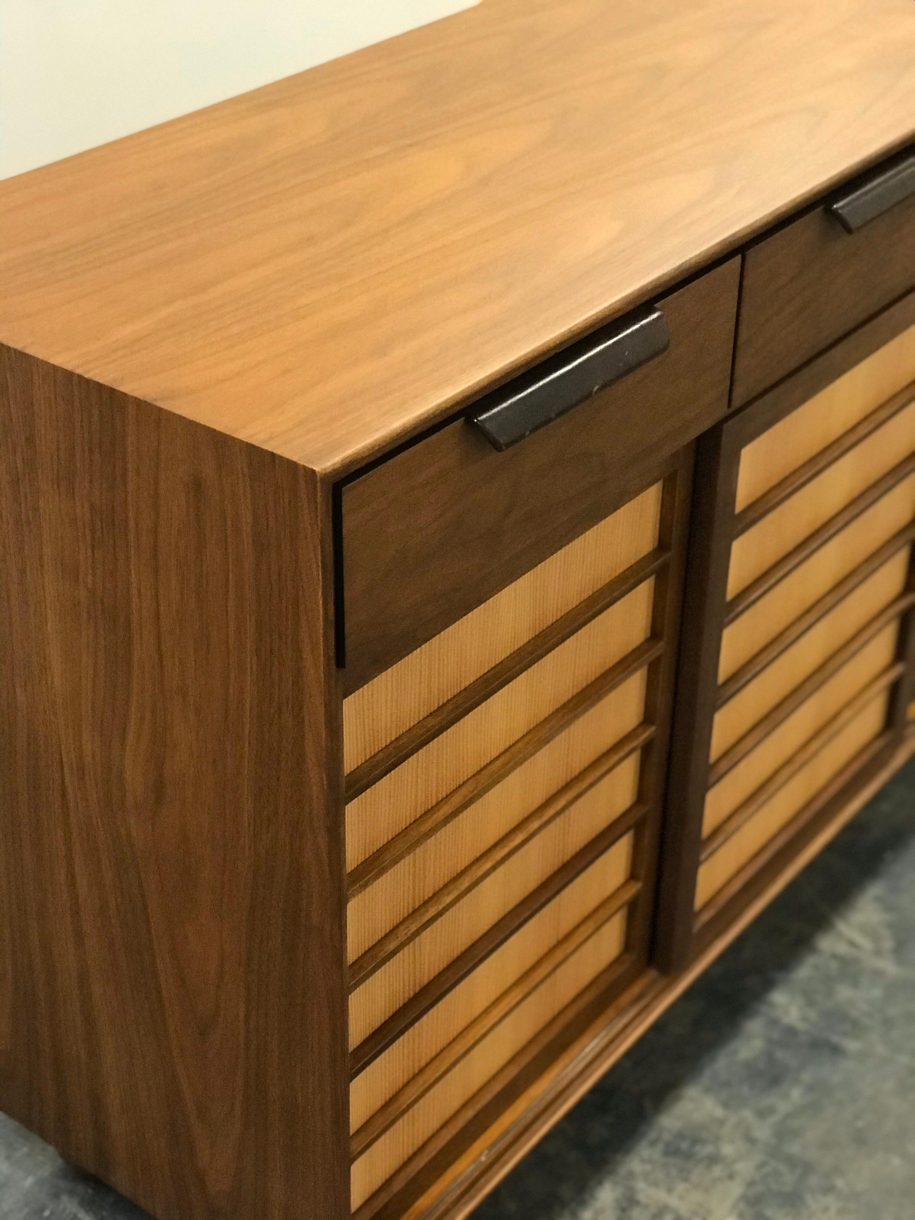 Edward Wormley for Dunbar Credenza/ Sideboard In Good Condition In St.Petersburg, FL