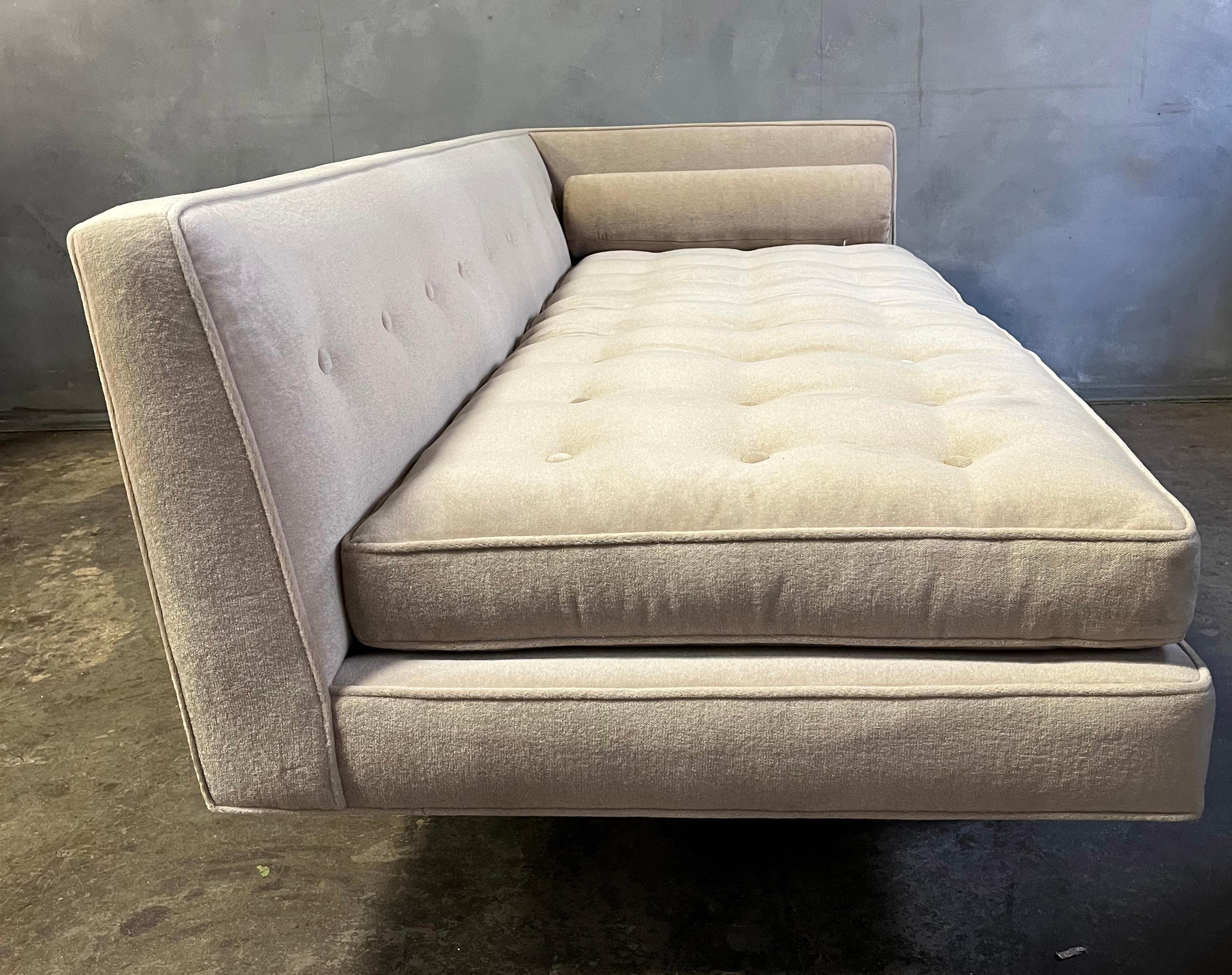 Edward Wormley for Dunbar Daybed Chaise 4