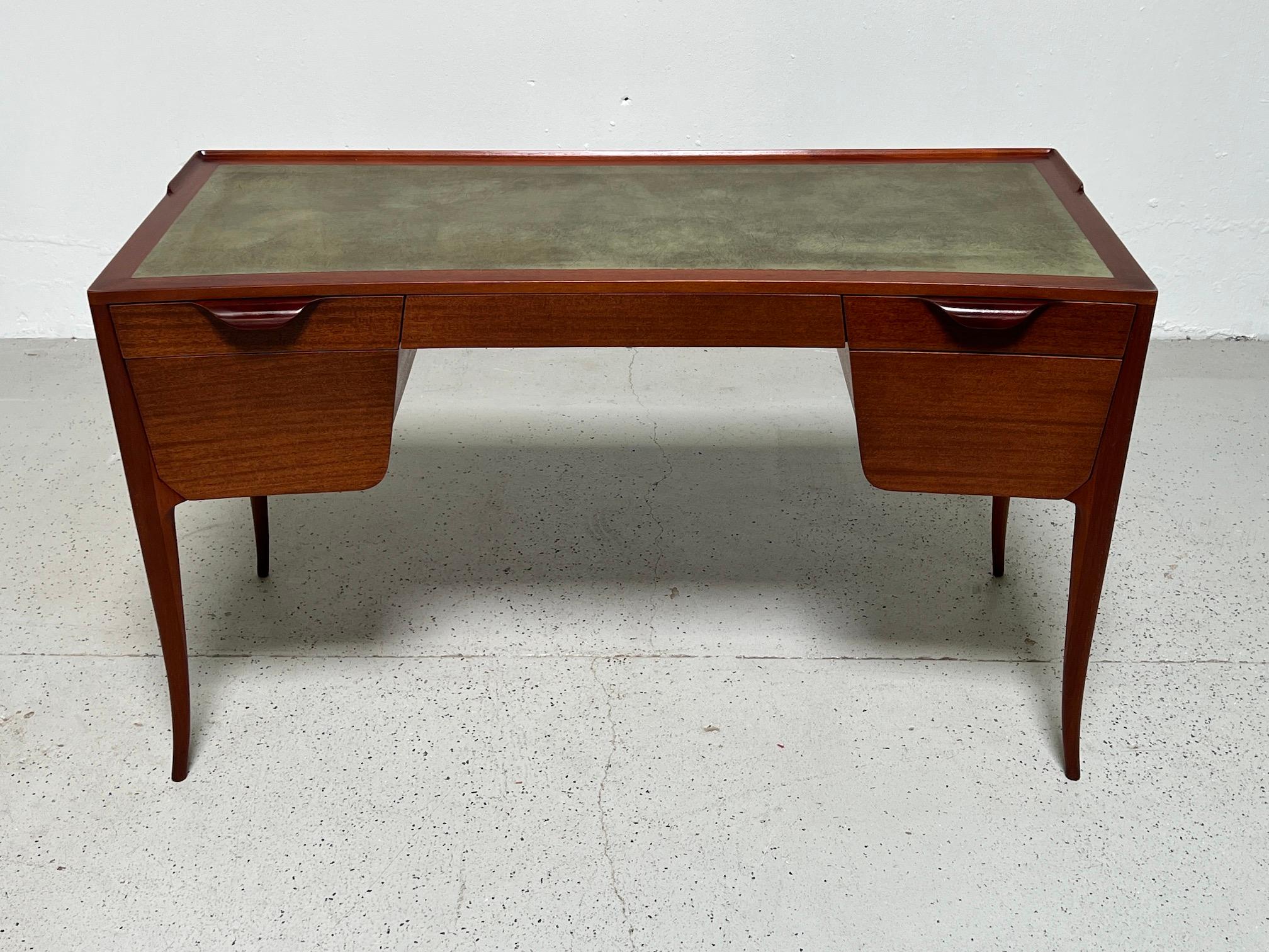 Edward Wormley for Dunbar Desk and Chair in Matching Leather 6